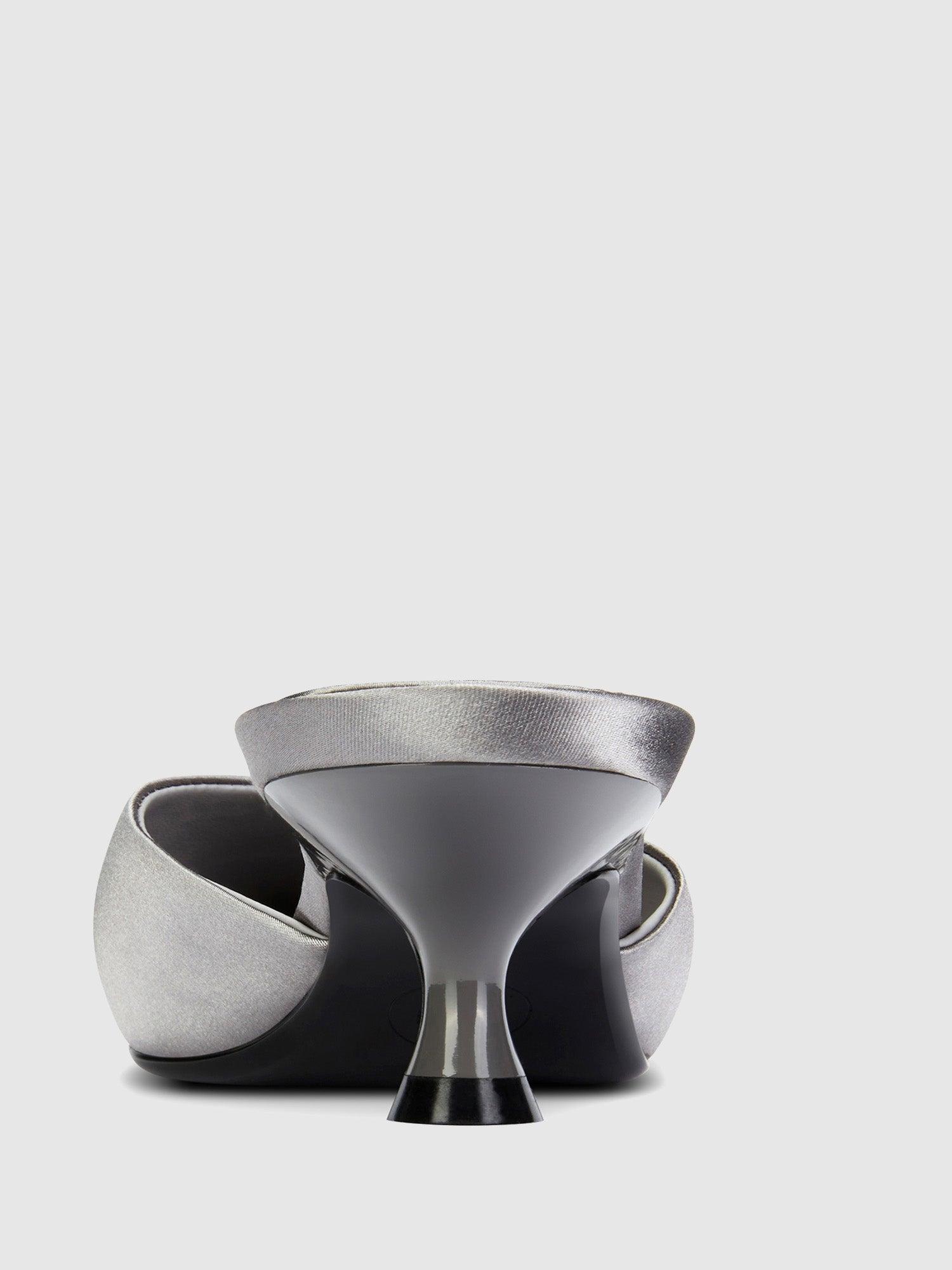 St. Honore Slipper - Gris Product Image