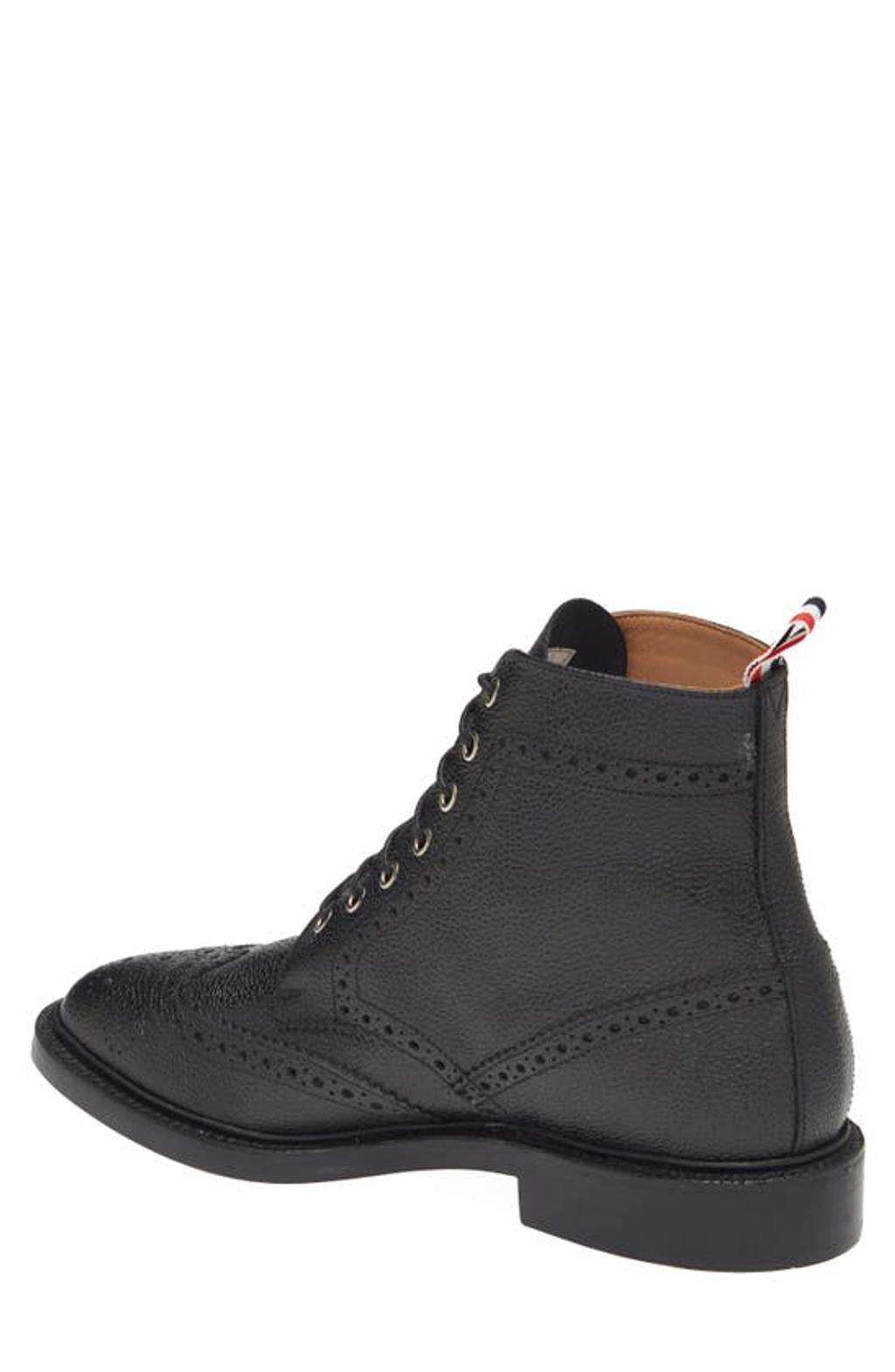 THOM BROWNE Black Classic Wingtip Boots Product Image