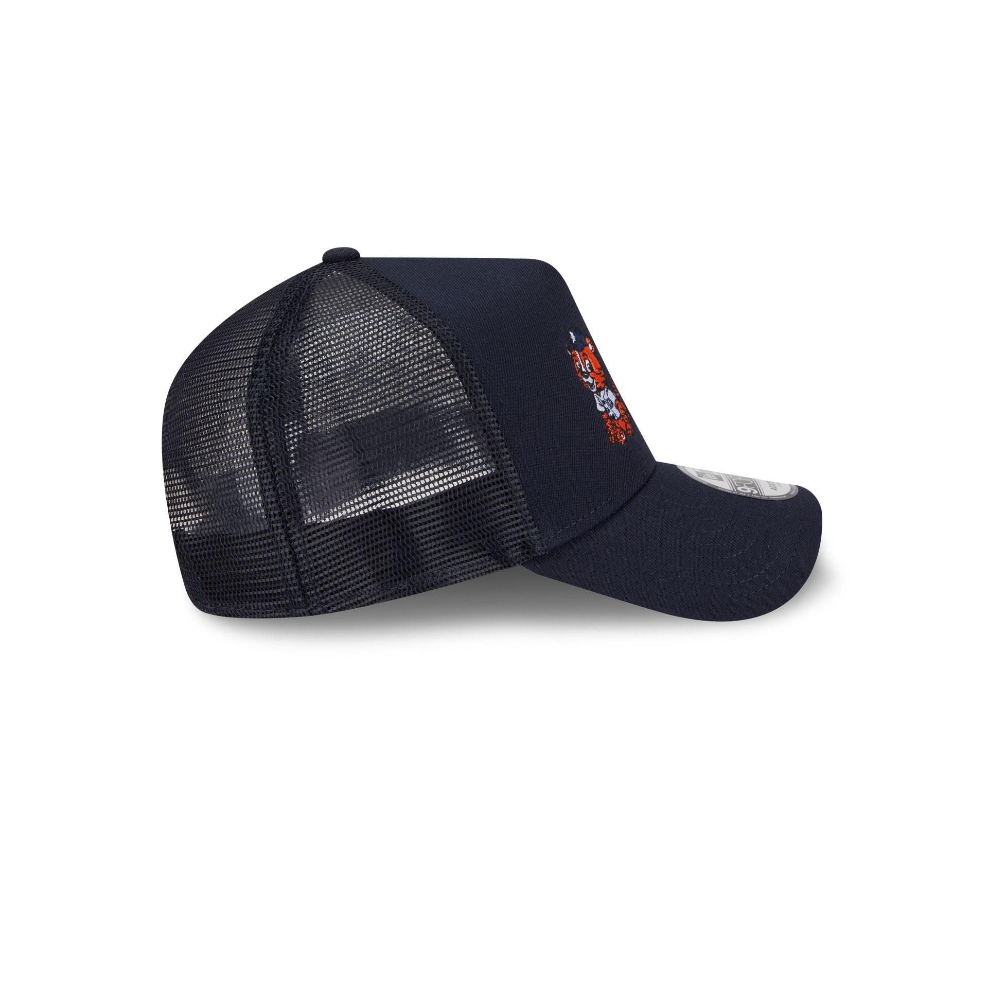 New York Knicks Deceptor 9TWENTY Adjustable Hat Male Product Image