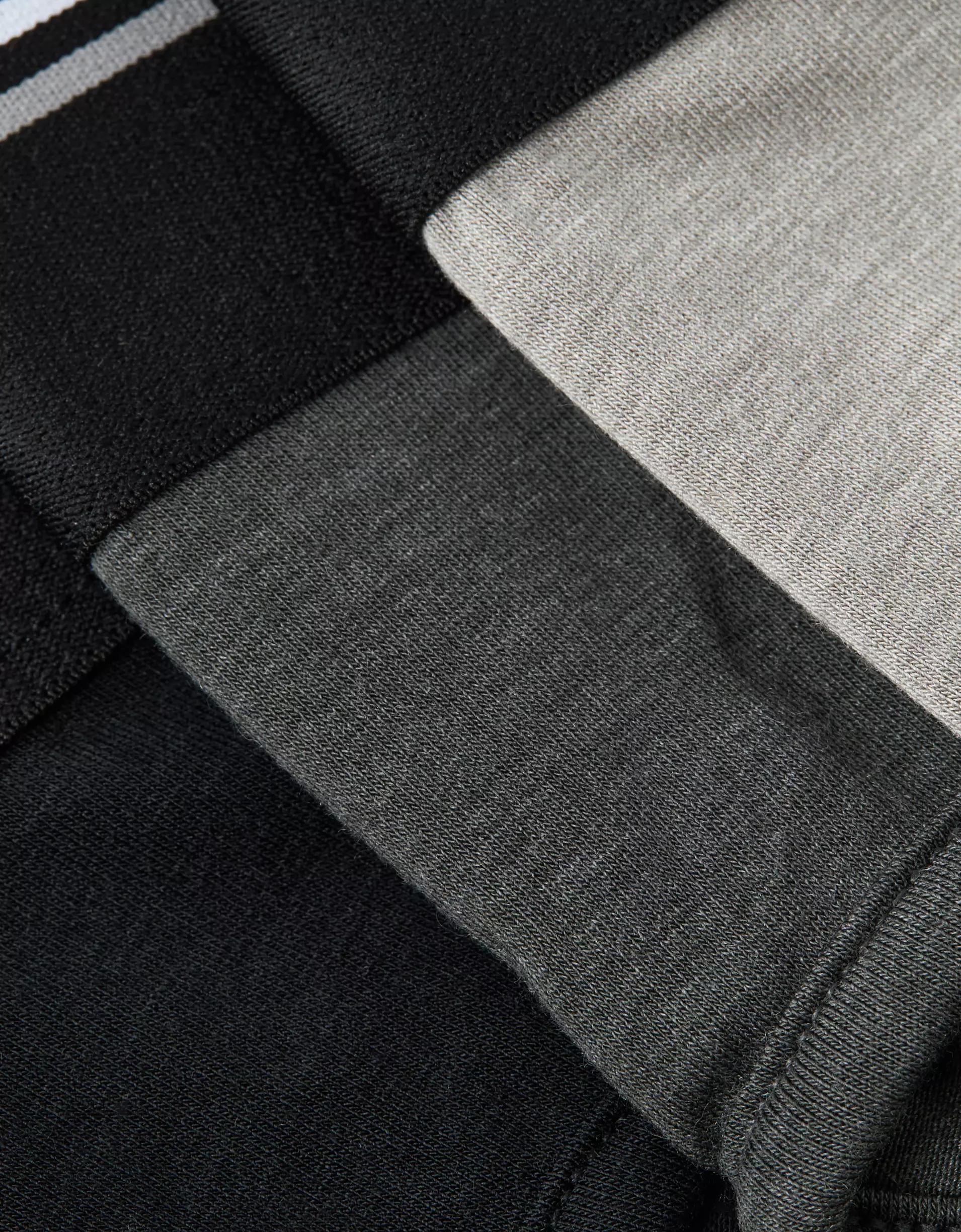 AEO Men's 6" Ultra Soft Boxer Brief Product Image