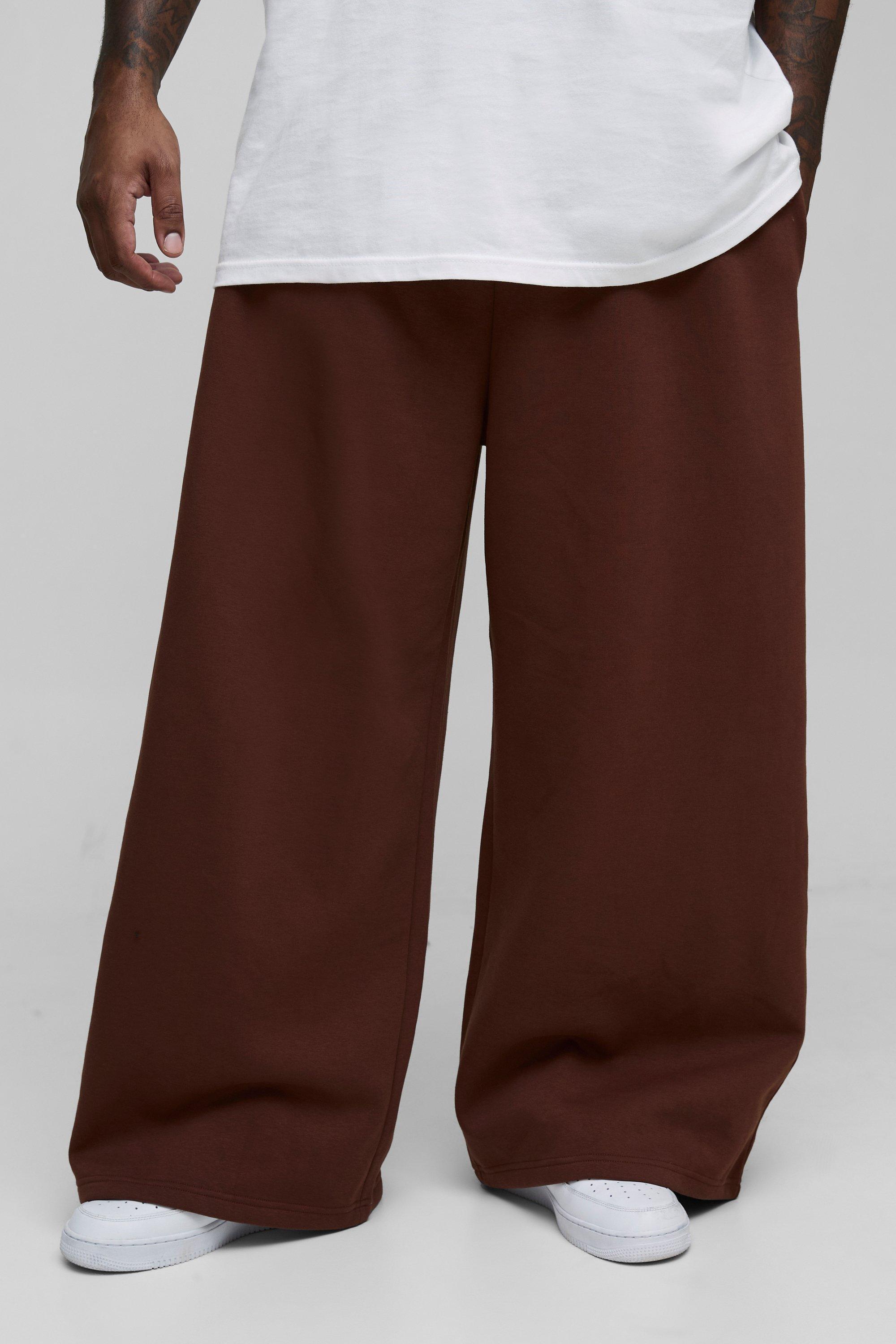 Plus 330GSM Extreme Wide Leg Basic Sweatpants | boohooMAN USA Product Image