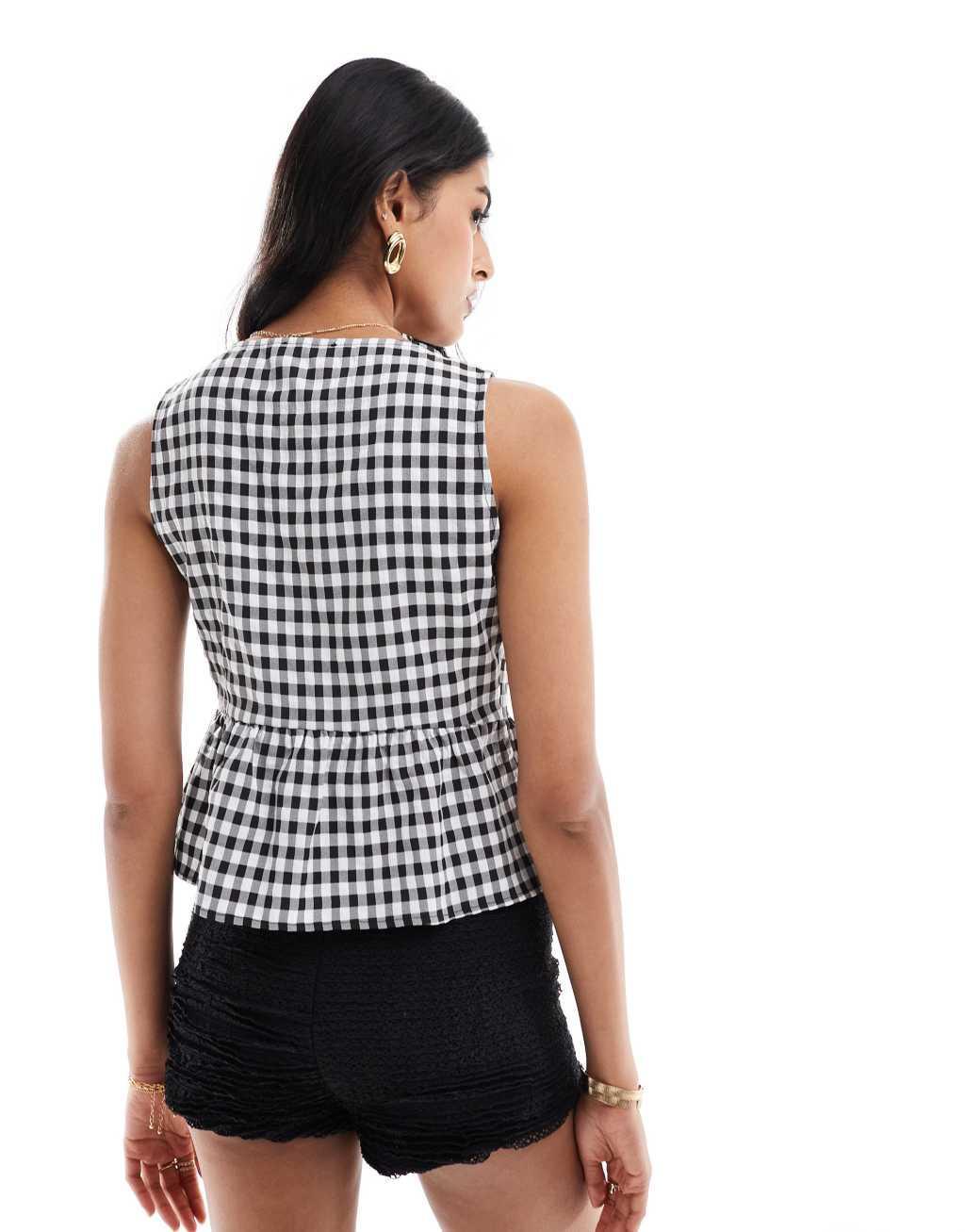 Miss Selfridge poplin tie front sleeveless top in black gingham Product Image