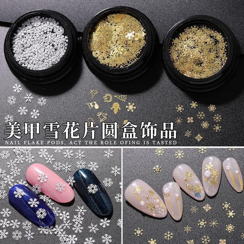 Christmas / Snowflake Nail Art Decoration (Various Designs) Product Image