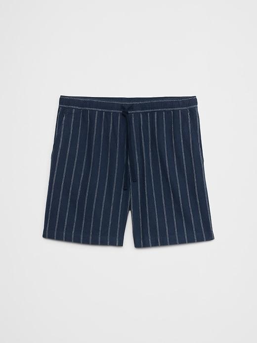 7" Linen-Blend Deck Short Product Image