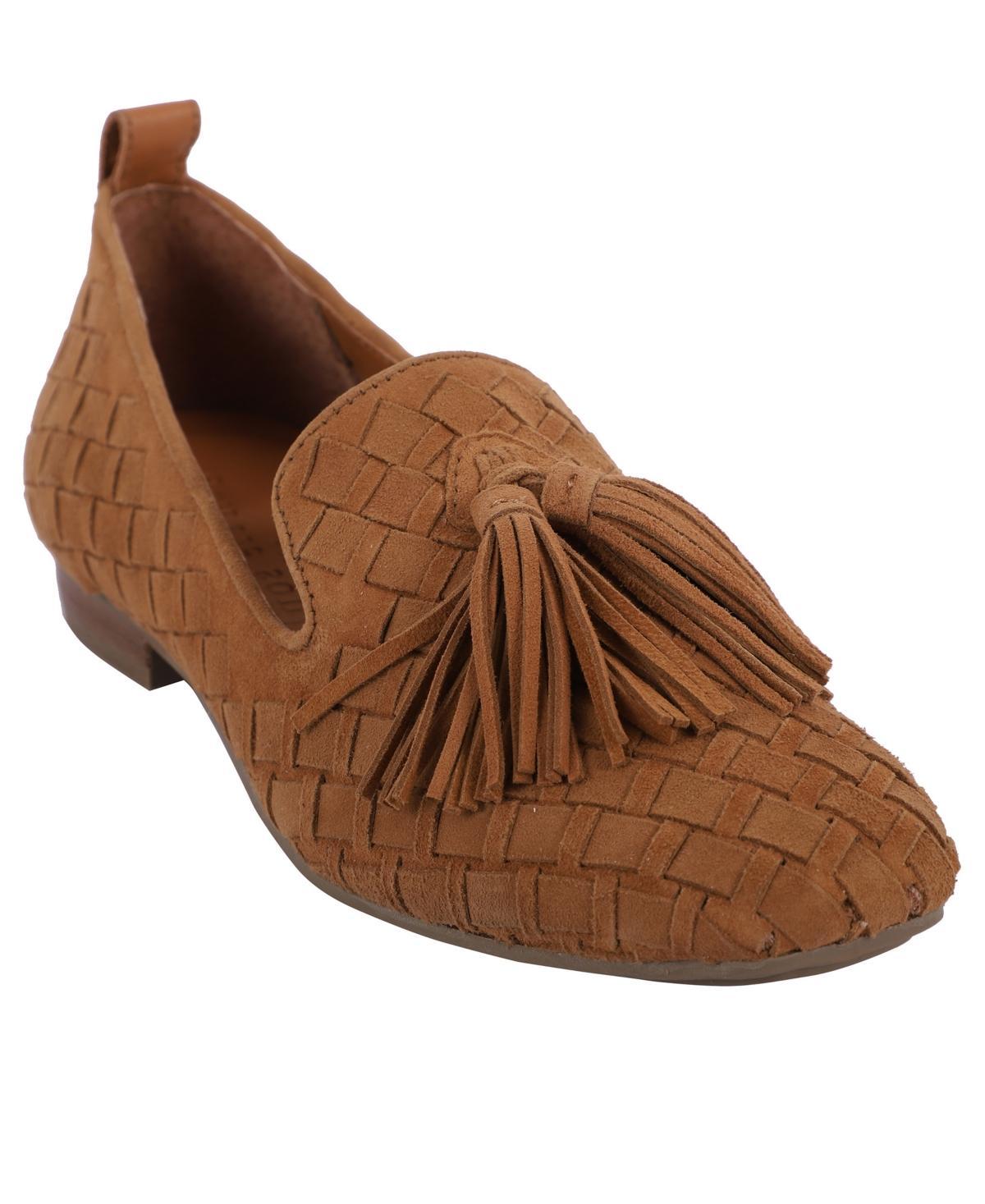 Gentle Souls by Kenneth Cole Melinda (Camel Suede) Women's Shoes Product Image