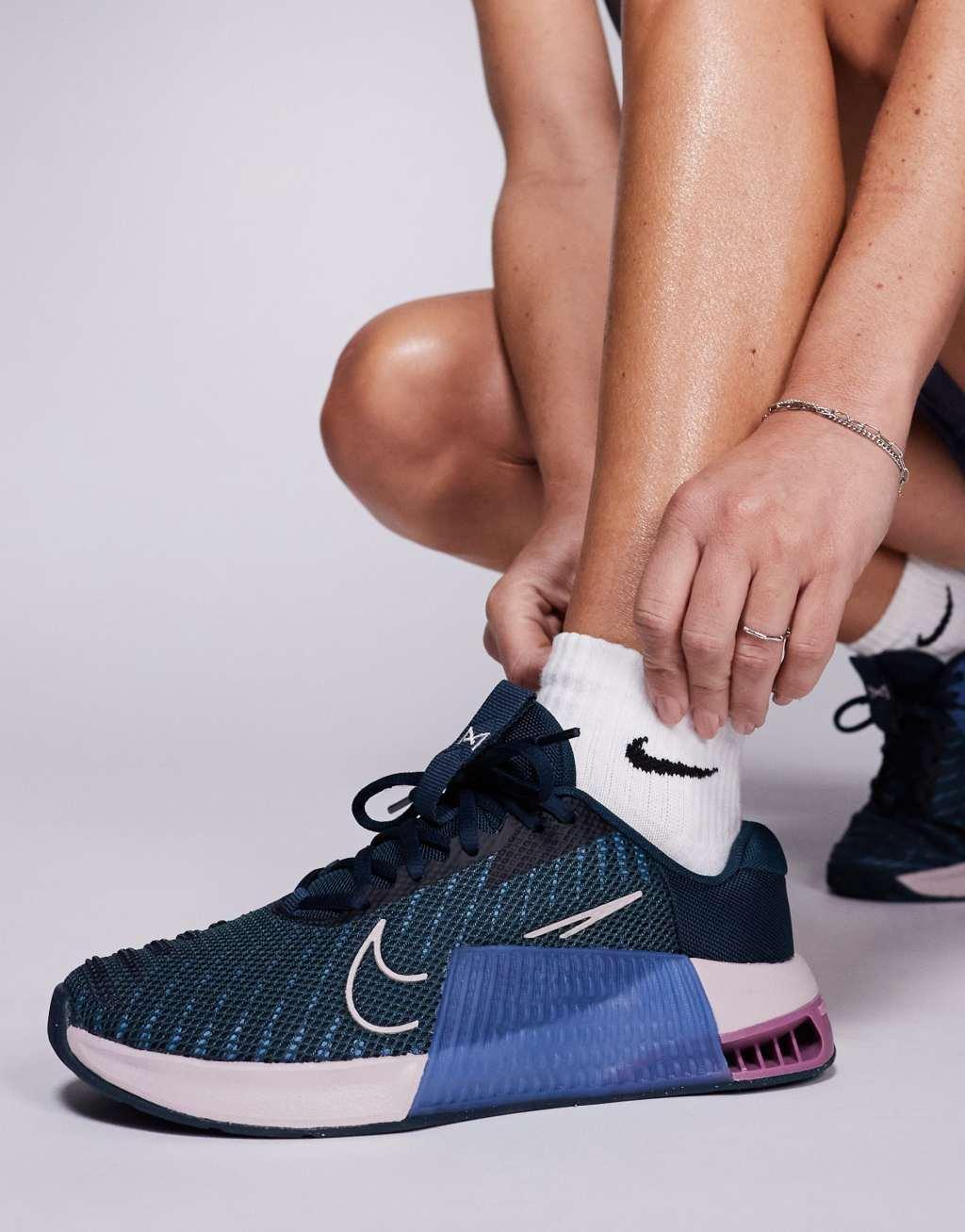 Nike Training Metcon 9 sneakers in navy and pink Product Image