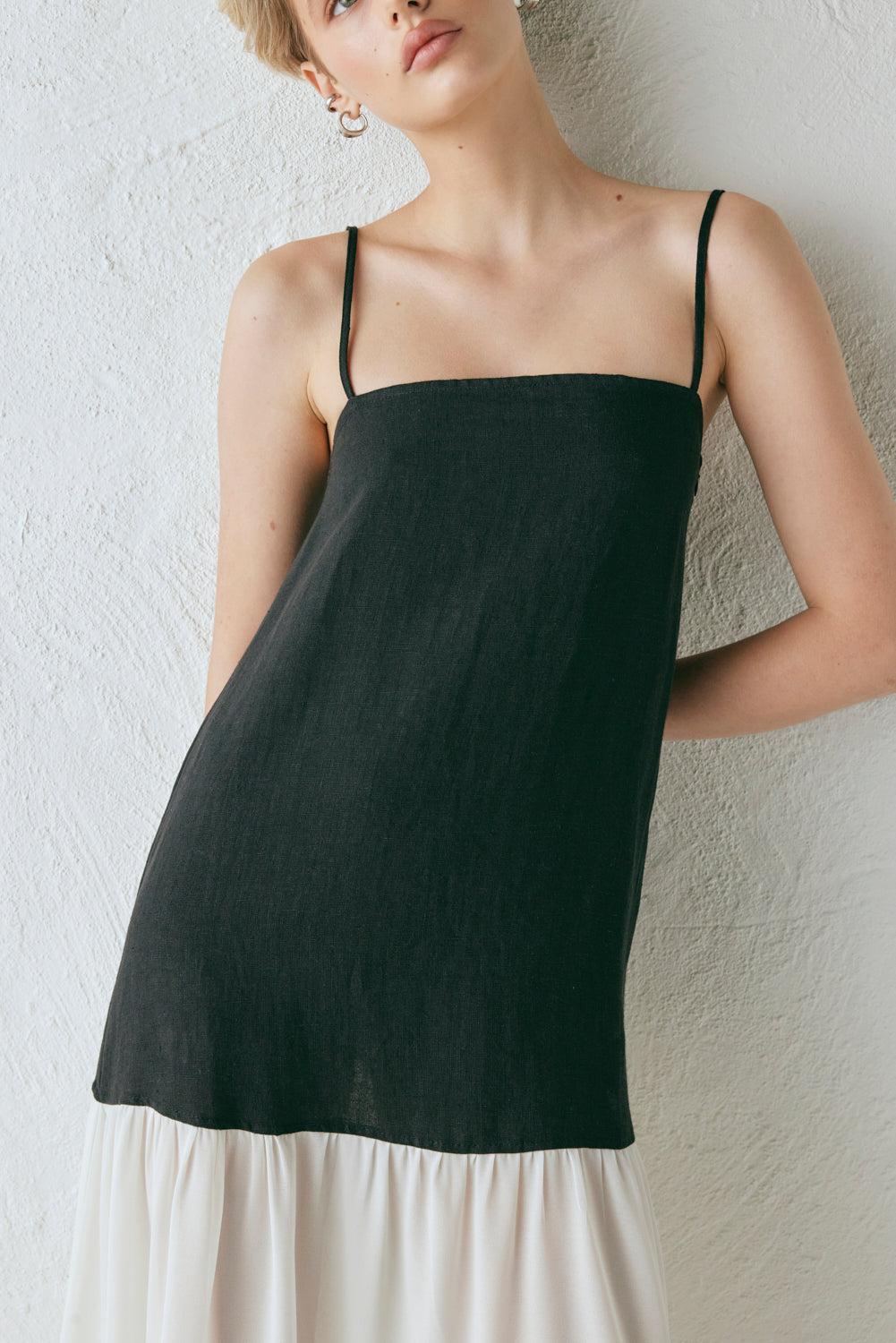 Nora Maxi Dress Noir Product Image