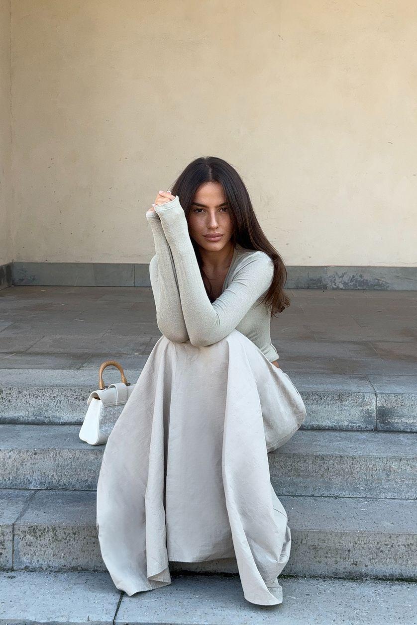 V-neck Long Sleeve Top Product Image