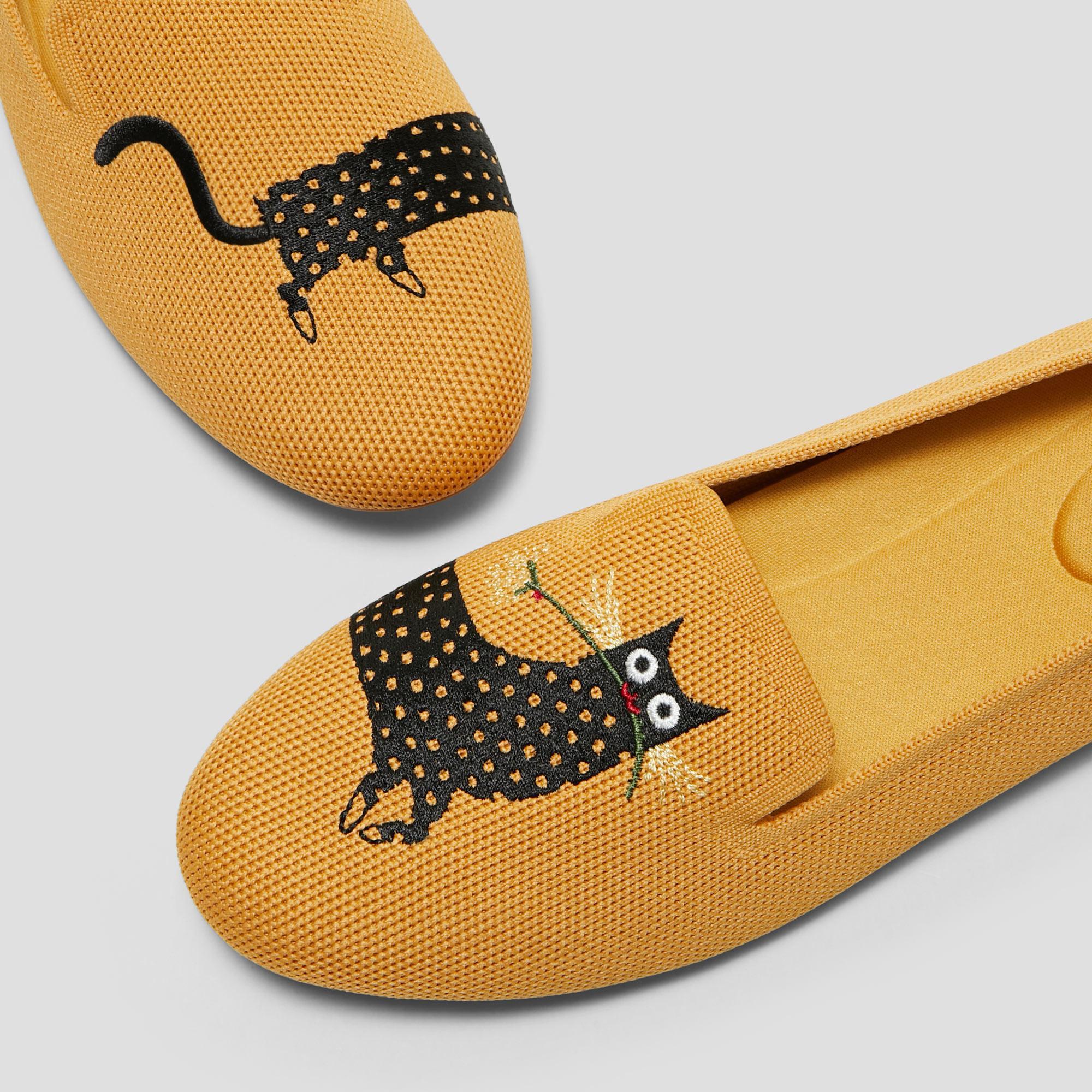 Round-Toe Embroidered Loafers (Audrey) Product Image