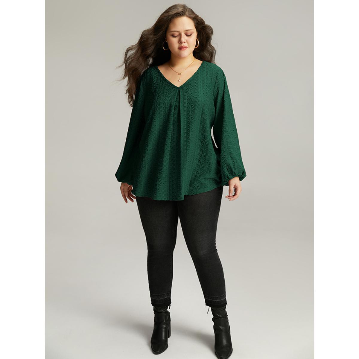 Plus Size Keyhole Plicated Detail Lantern Sleeve T-shirt DarkGreen Women Elegant Elastic cuffs Plain V-neck Dailywear T-shirts BloomChic 14-16/1X Product Image