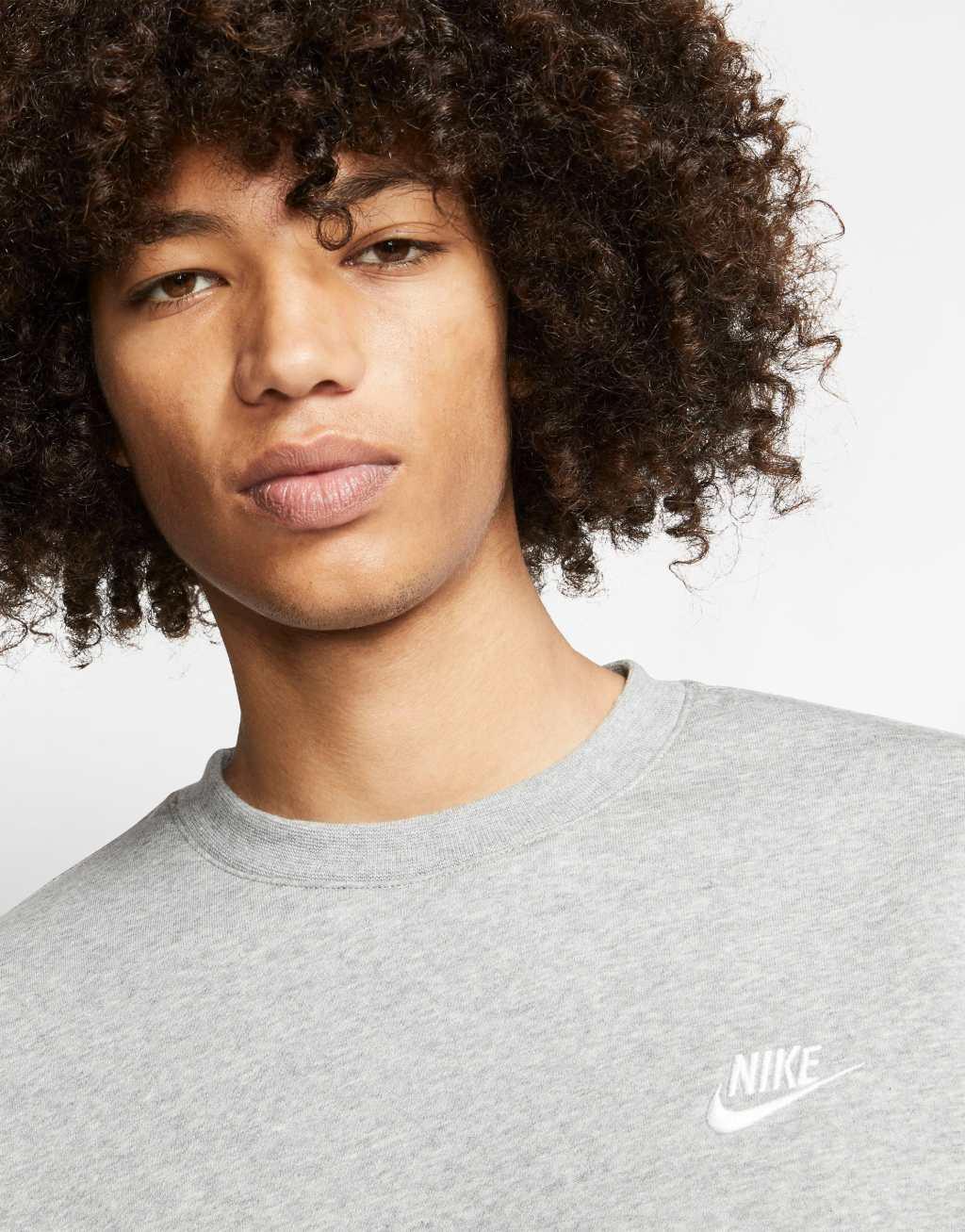 Nike Club unisex crew sweatshirt in gray heather Product Image