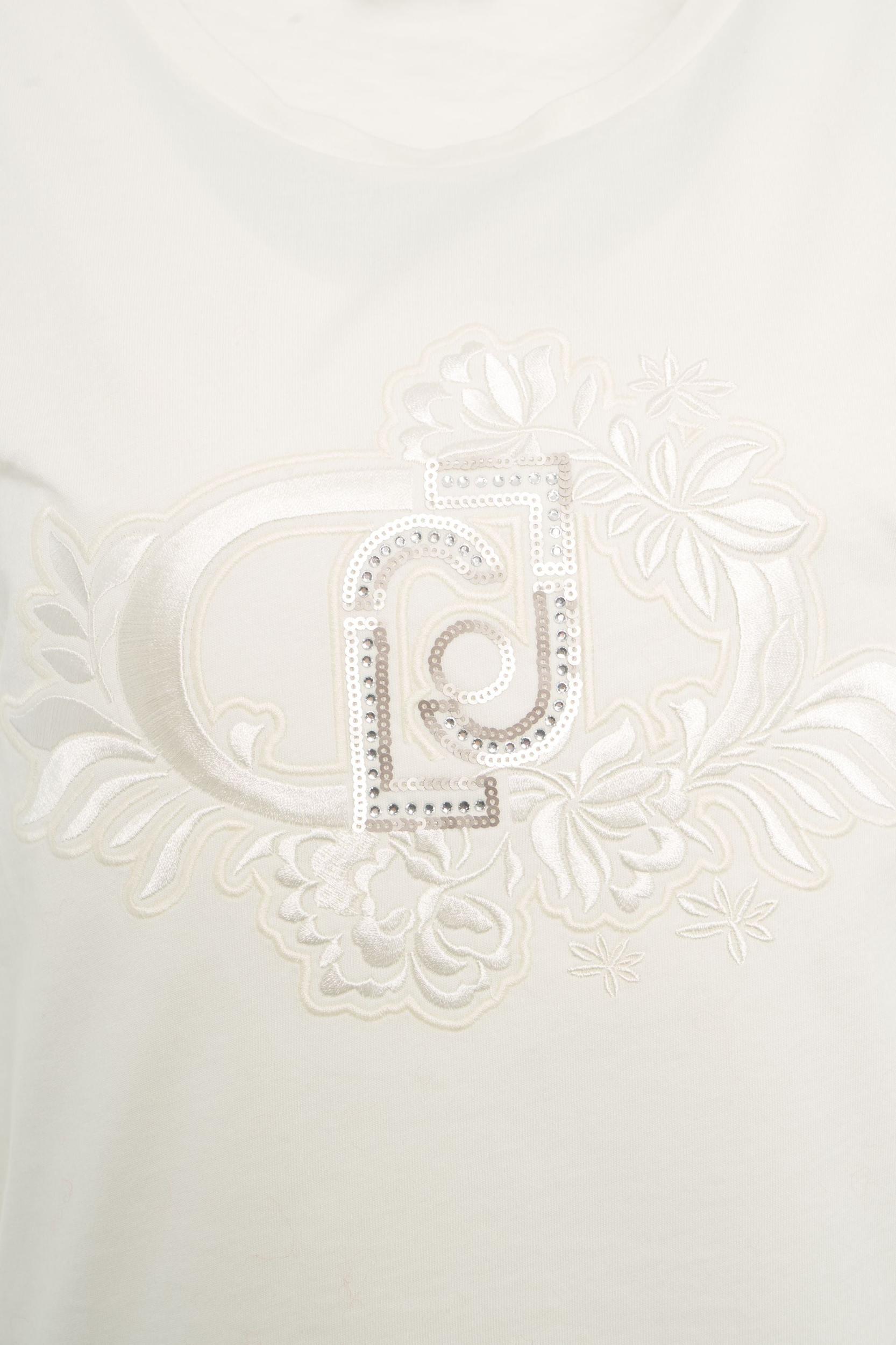 T-shirt with sequin application Product Image