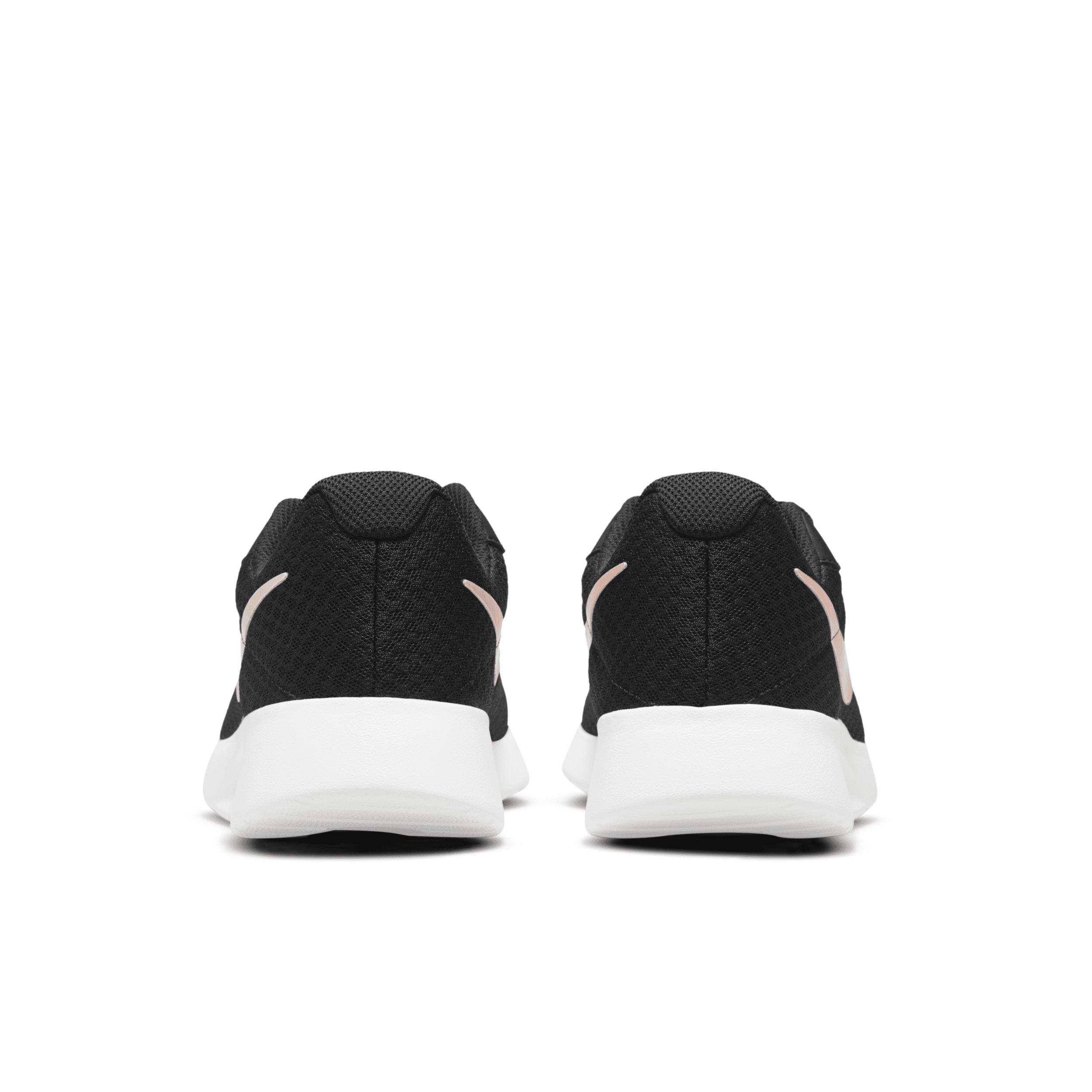 Nike Womens Tanjun EasyOn Shoes Product Image