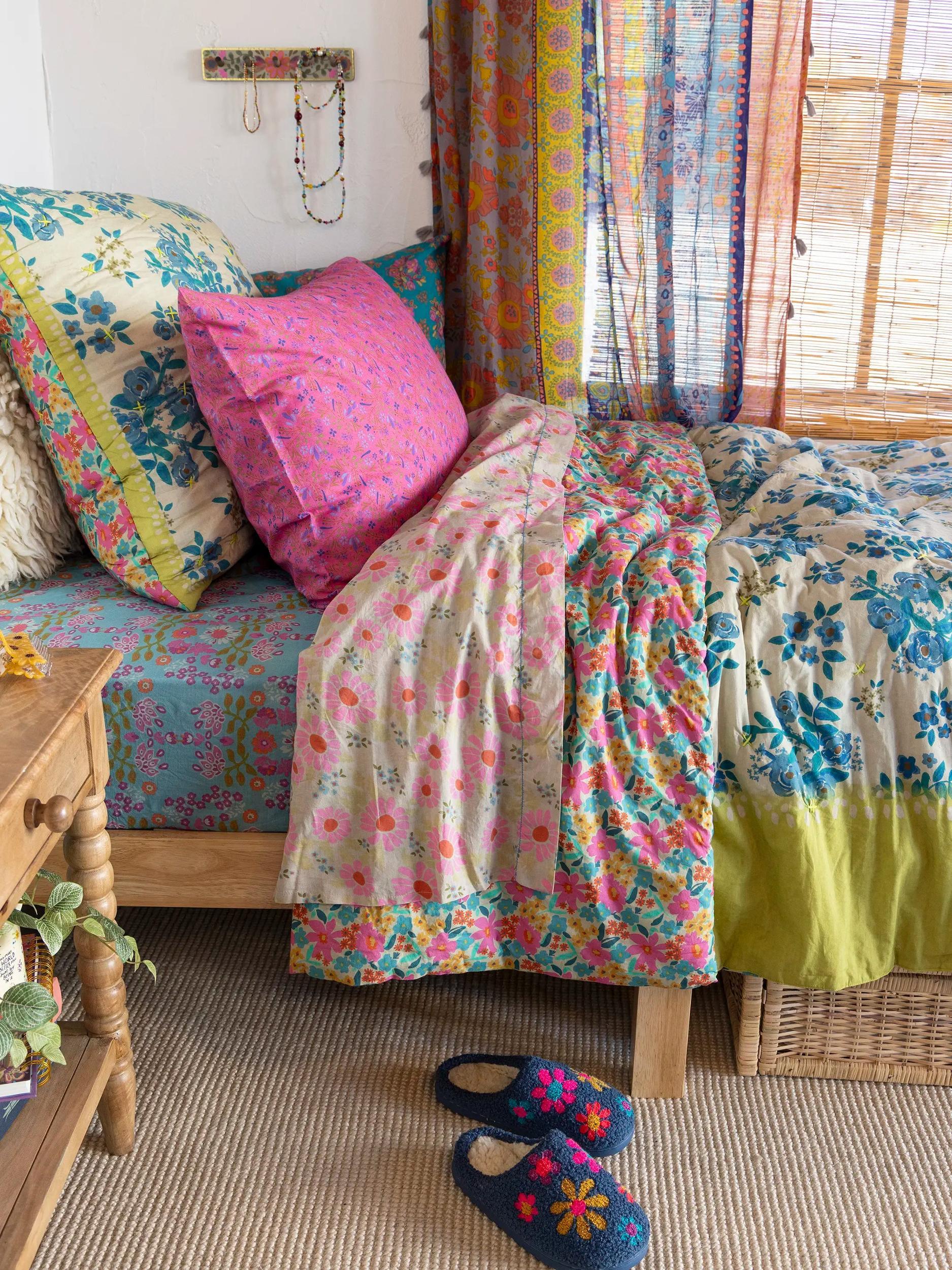 Mix & Match Cotton Flat Sheet - Turquoise Motif Product Image