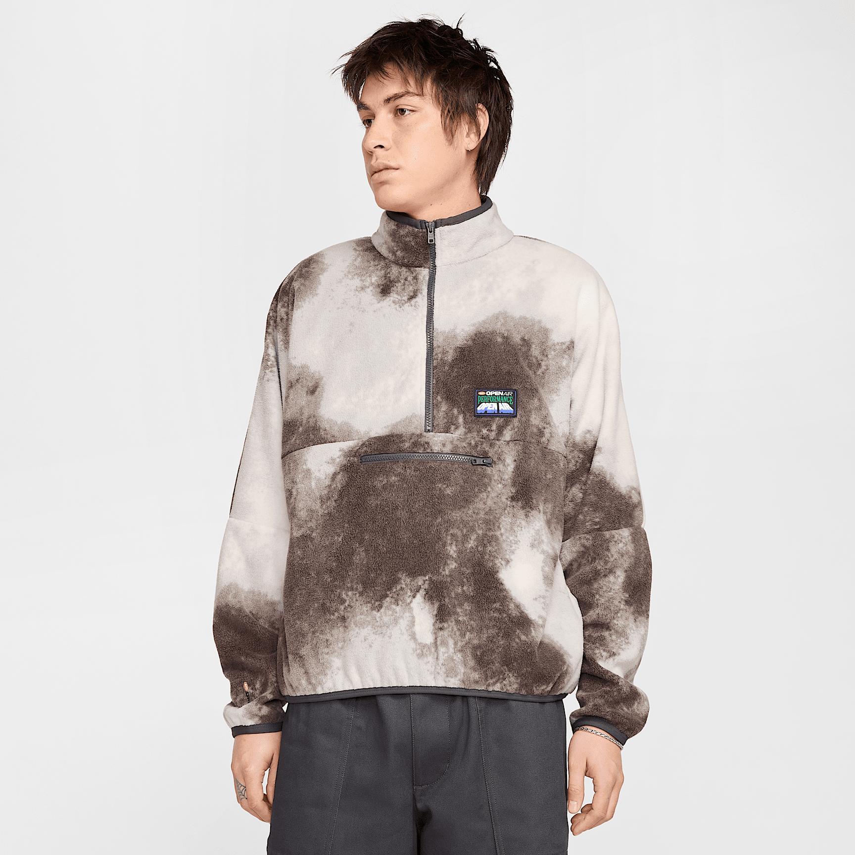 Nike Men's Club 1/2-Zip Pullover Long-Sleeve Top Product Image