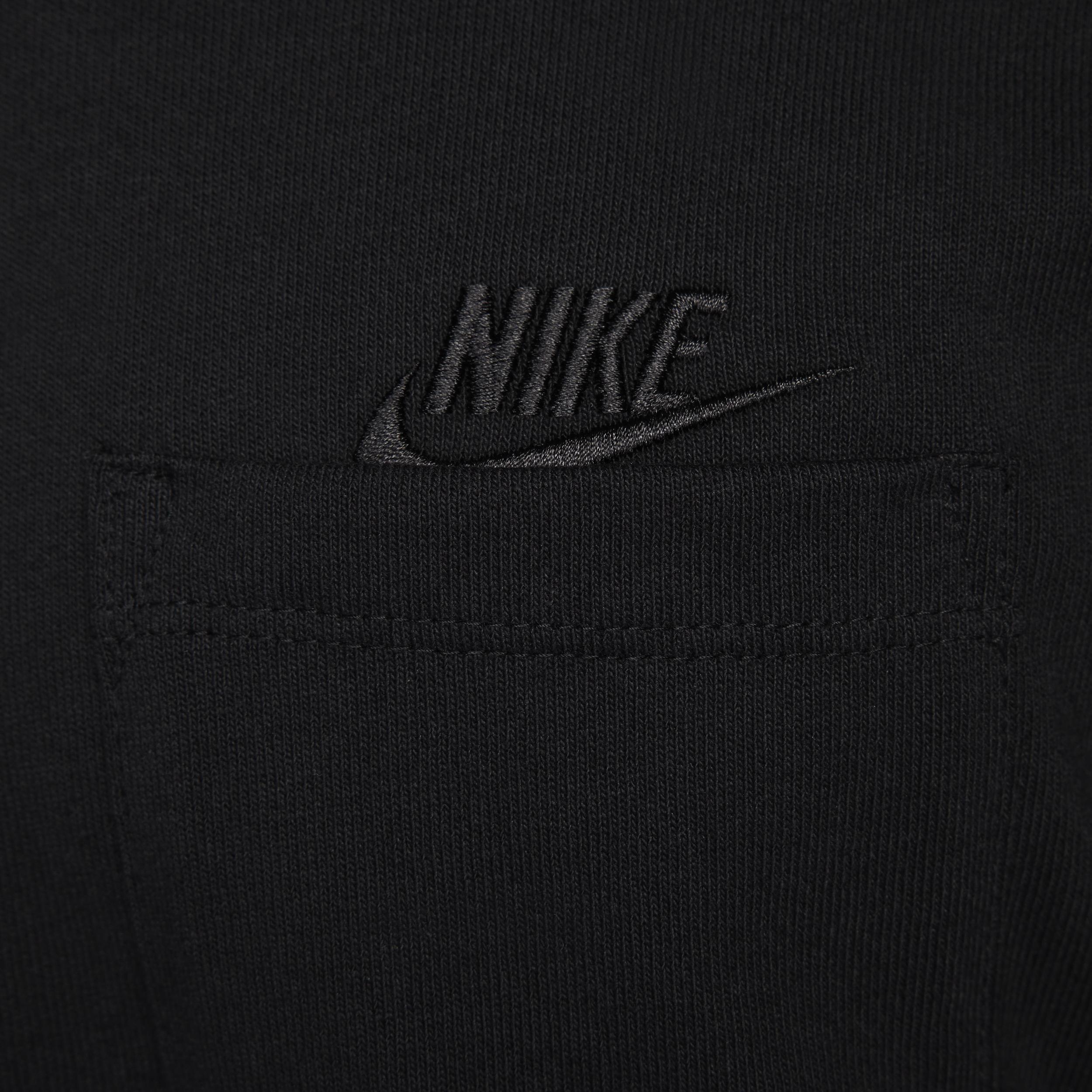 Mens Nike Sportswear Premium Essentials Long-Sleeve Pocket T-Shirt | DR7929-011 Product Image