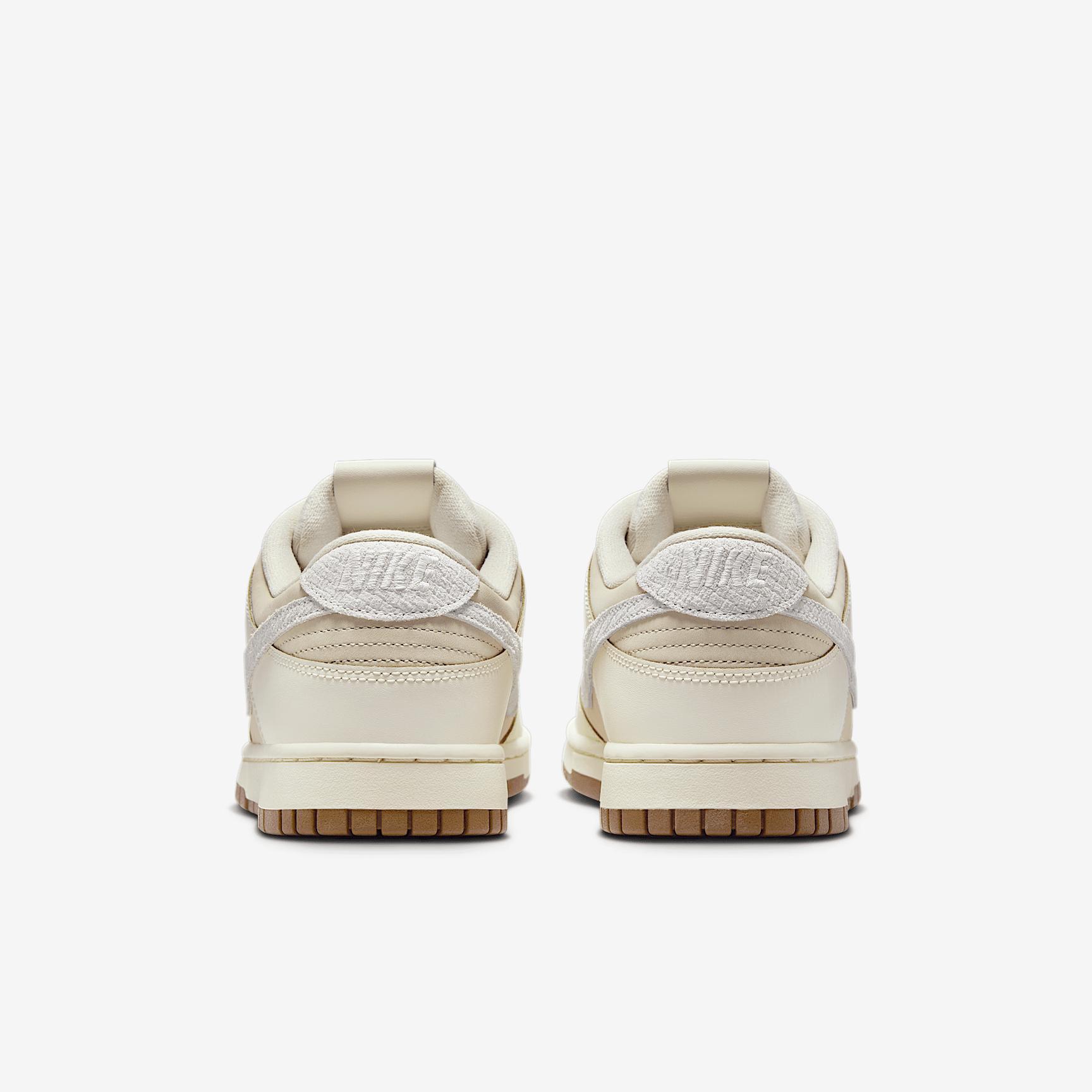 Nike Men's Dunk Low Retro Shoes Product Image