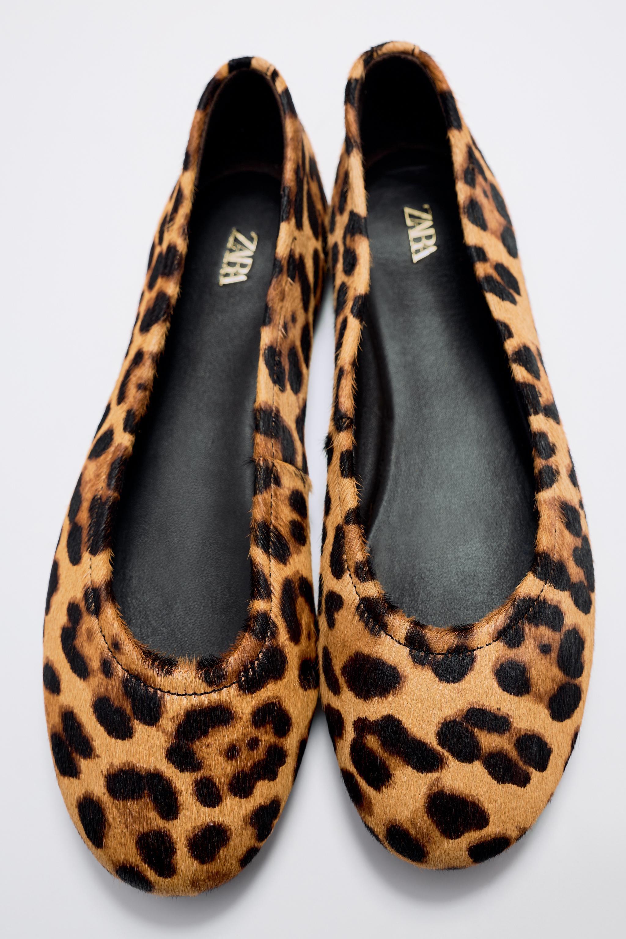 LEATHER ANIMAL PRINT BALLET FLATS Product Image