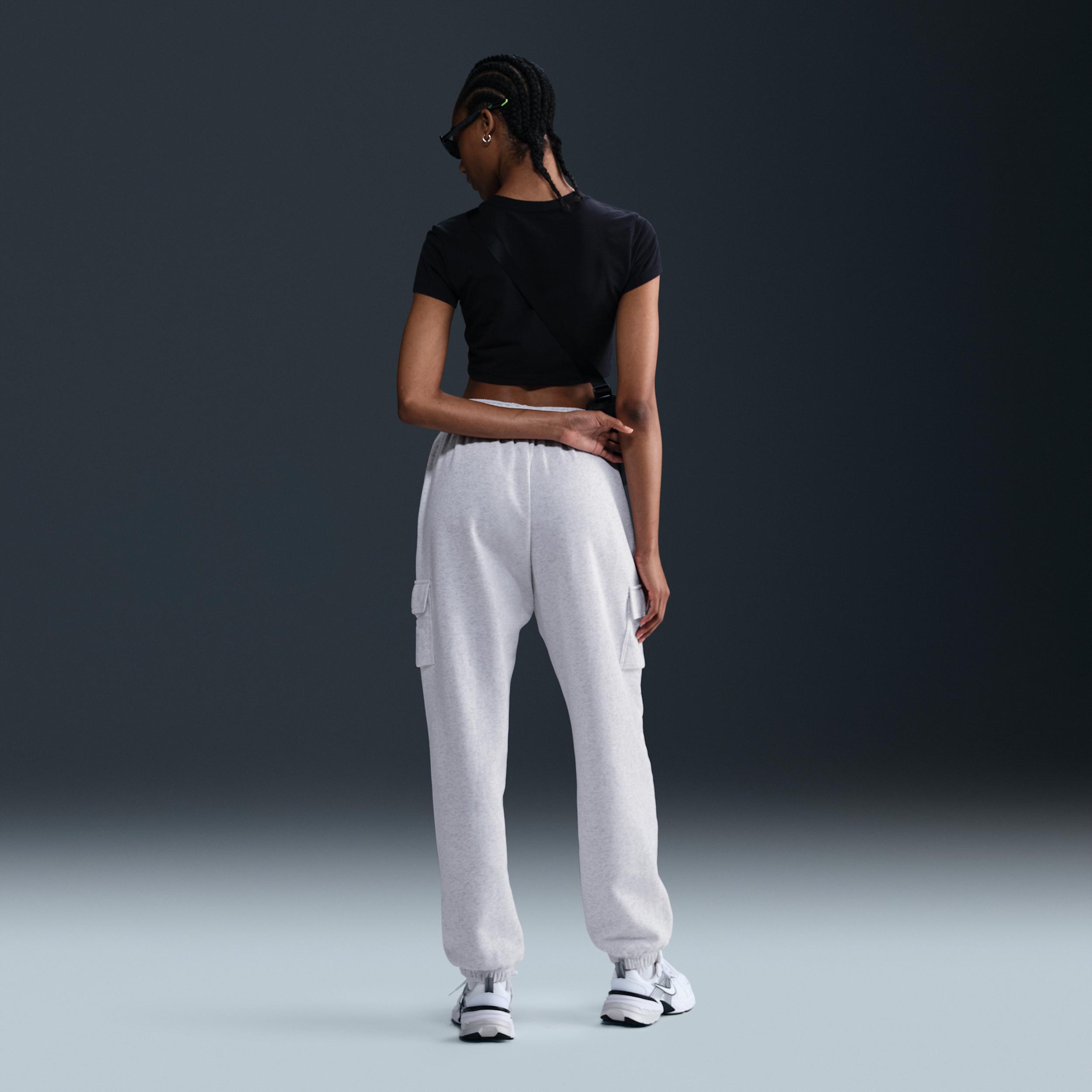 Women's Nike Sportswear Club Fleece Mid-Rise Oversized Cargo Sweatpants Product Image