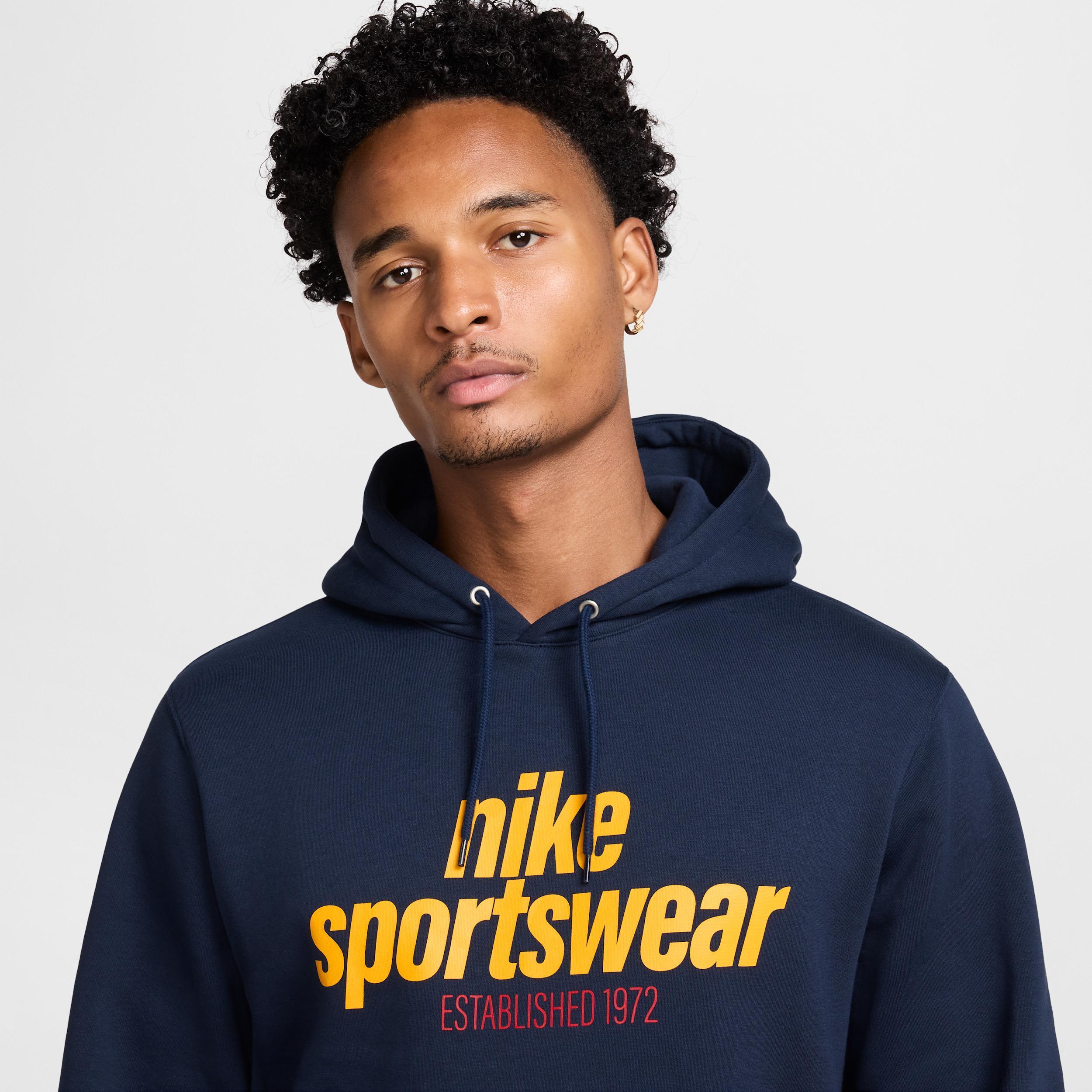 Nike Men's Club Fleece Pullover Hoodie Product Image