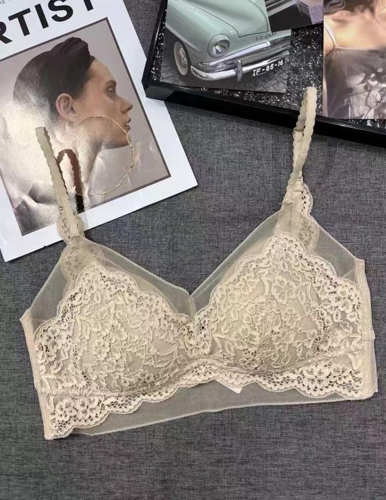 Lace Push Up Bra Product Image