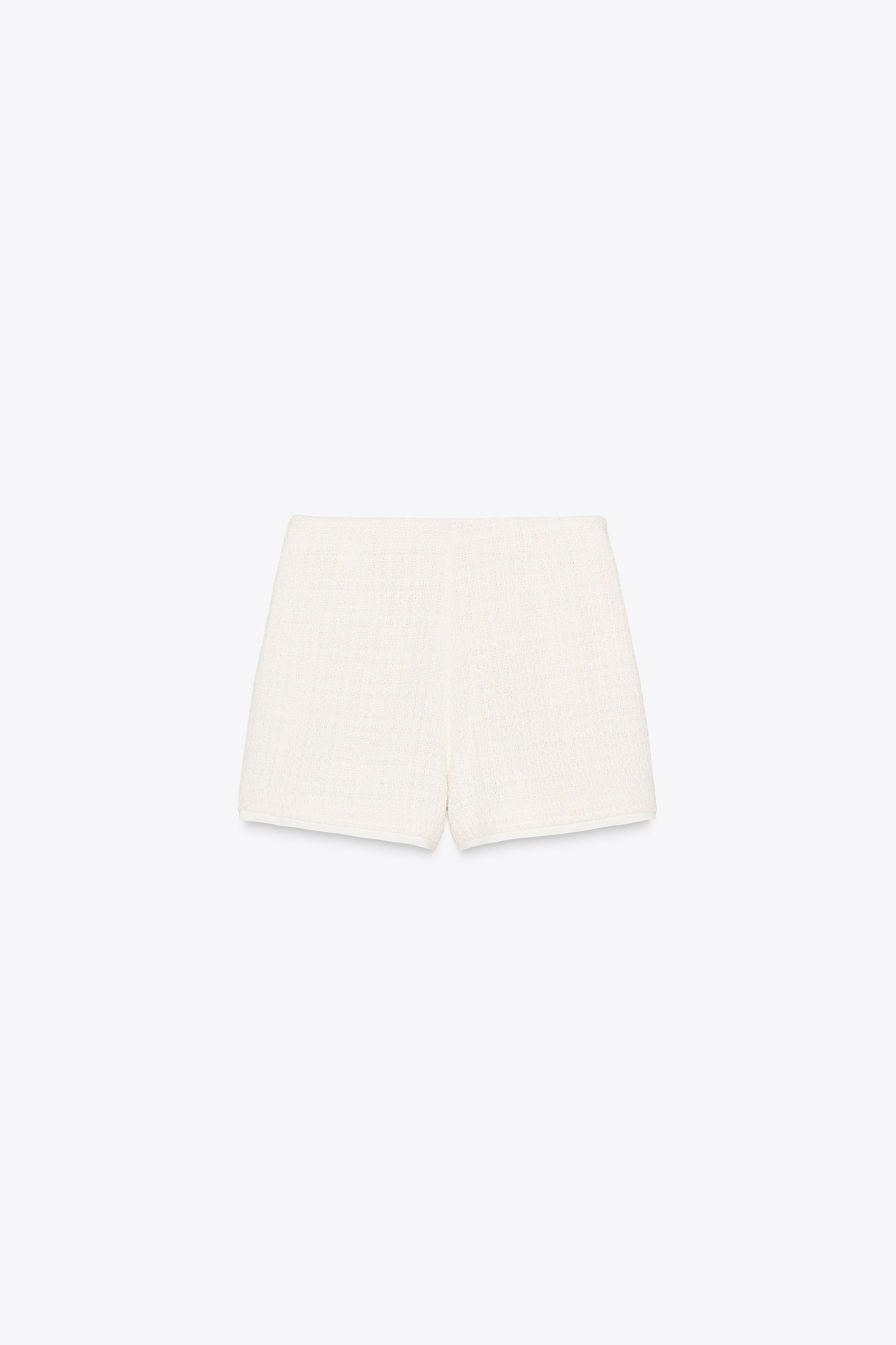 TEXTURED SKORT Product Image