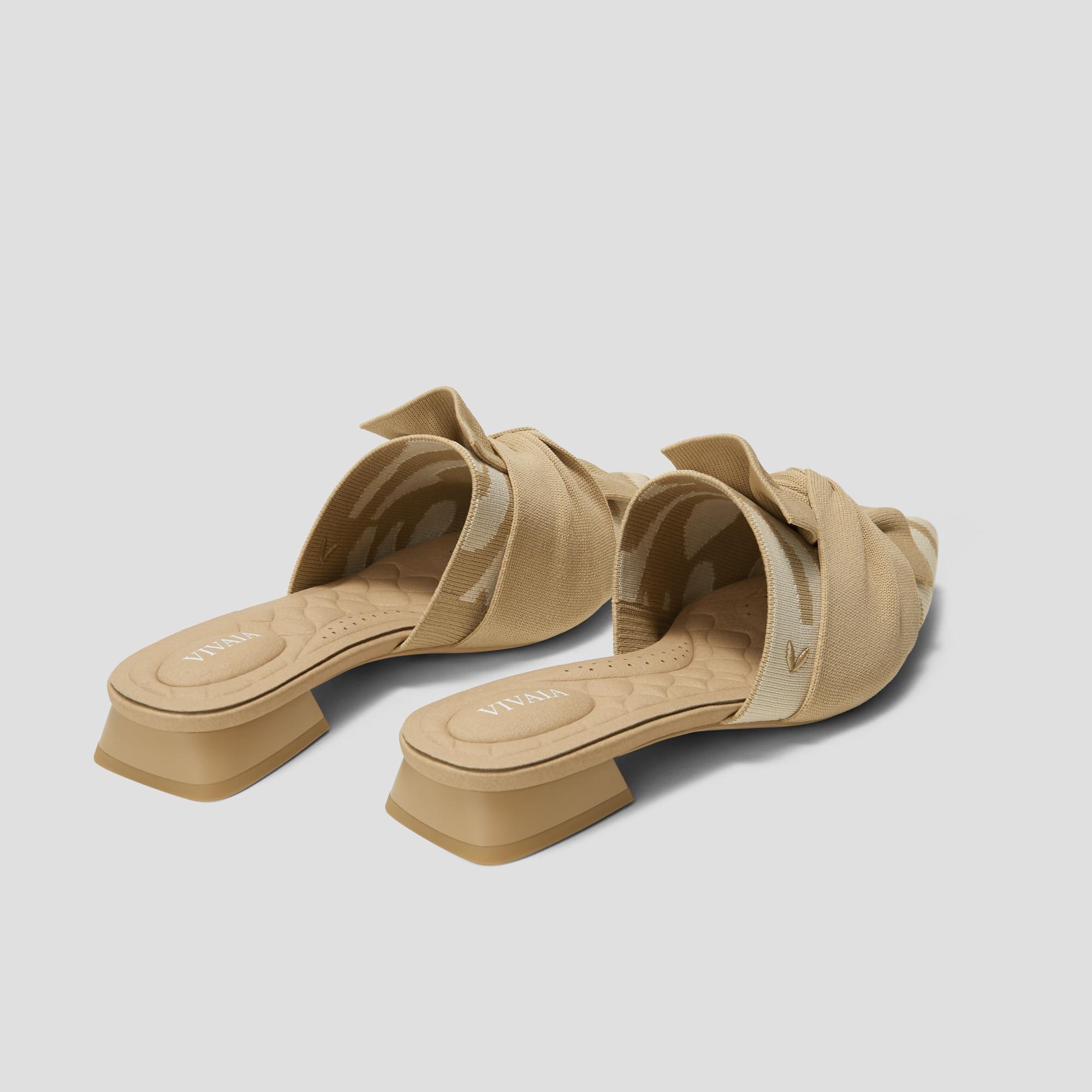 Pointed-Toe Knot Sandals (Yaffa Pro) Product Image