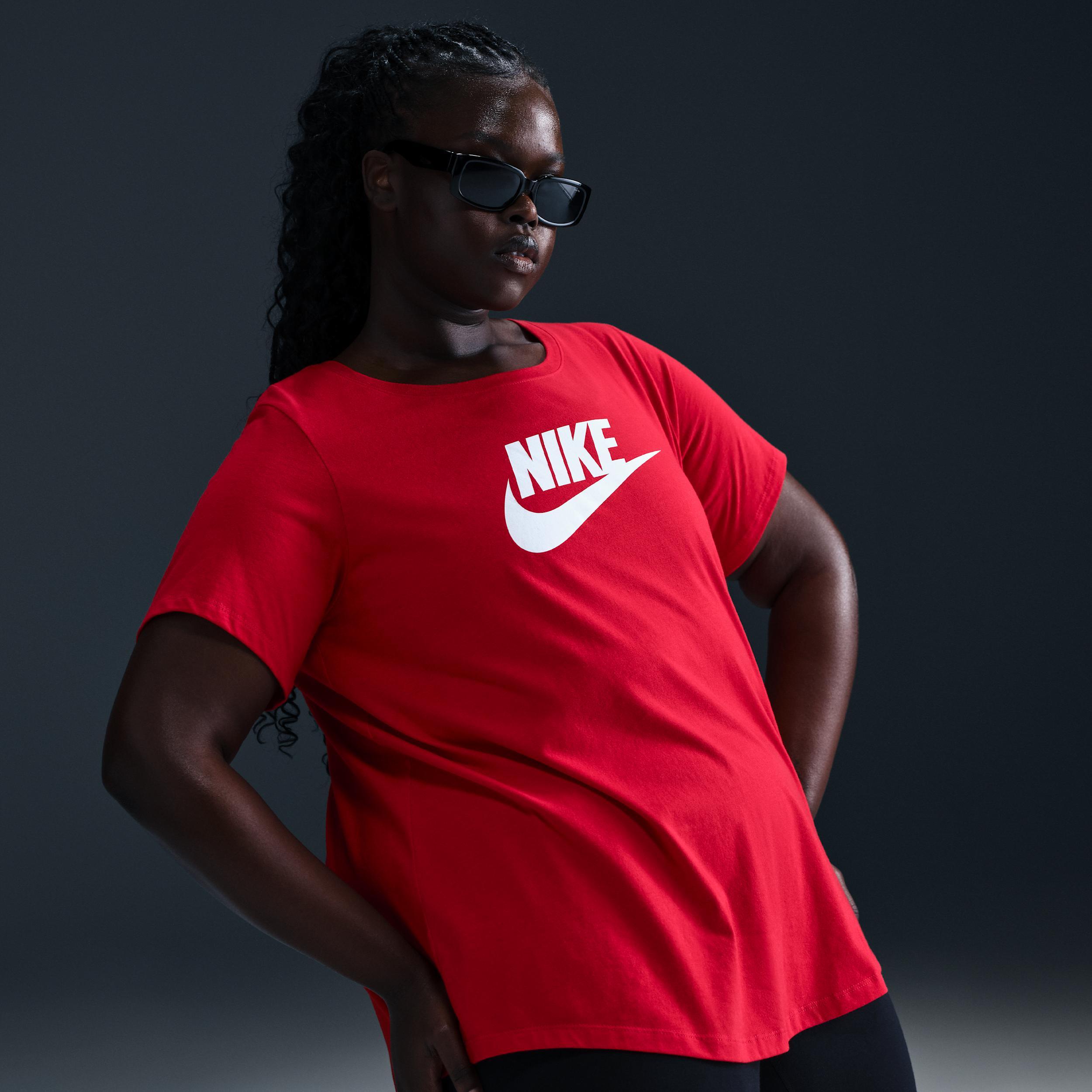 Women's Nike Sportswear Essentials Logo T-Shirt (Plus Size) Product Image