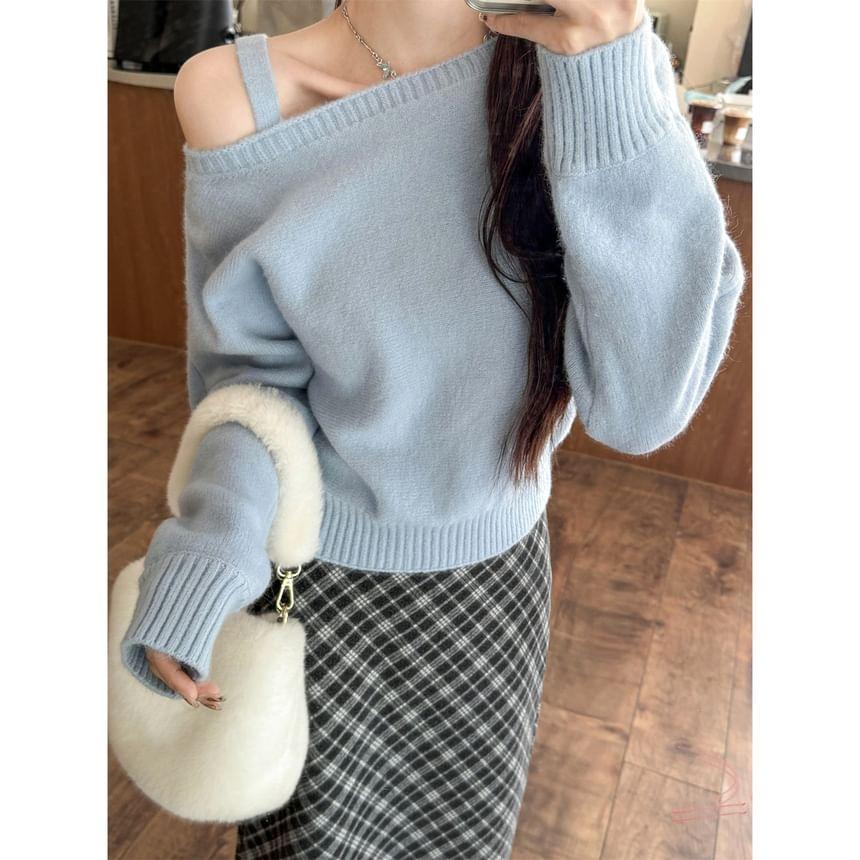 Asymmetrical Neck Cold-Shoulder Plain Sweater Product Image