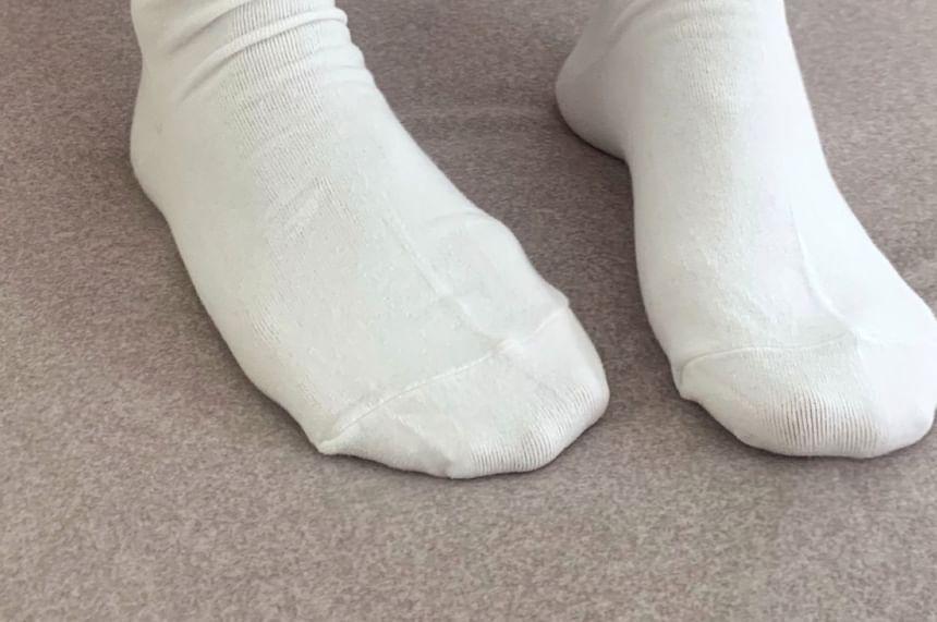 Plain Socks Product Image