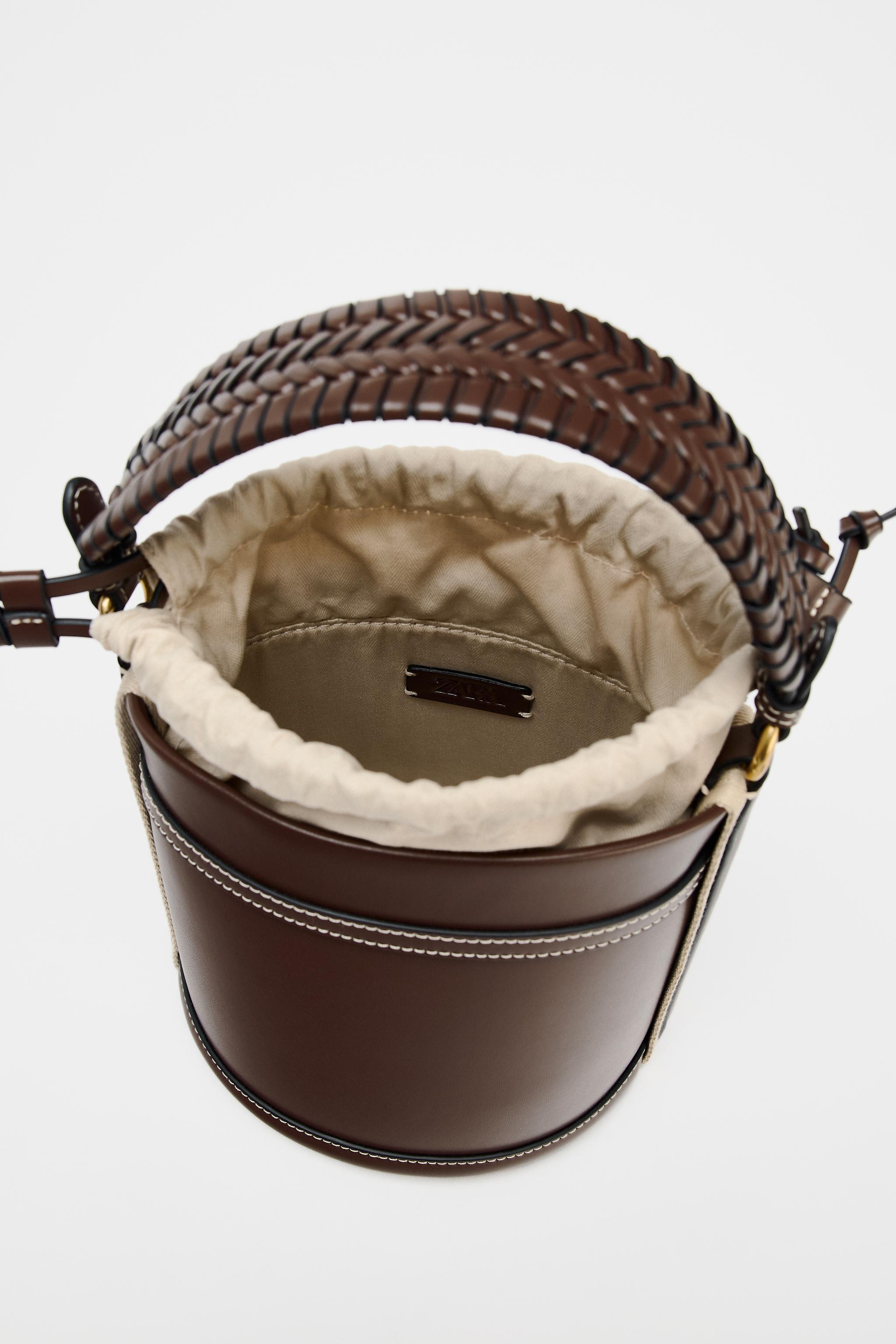 DOUBLE STRAP BUCKET BAG Product Image