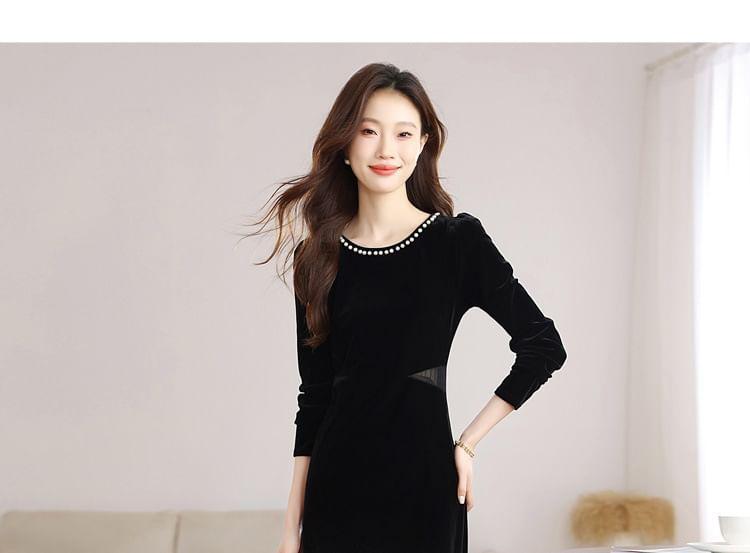 Long-Sleeve Crew Neck Mesh Panel Faux Pearl Accent Slit Velvet Midi Sheath Dress Product Image