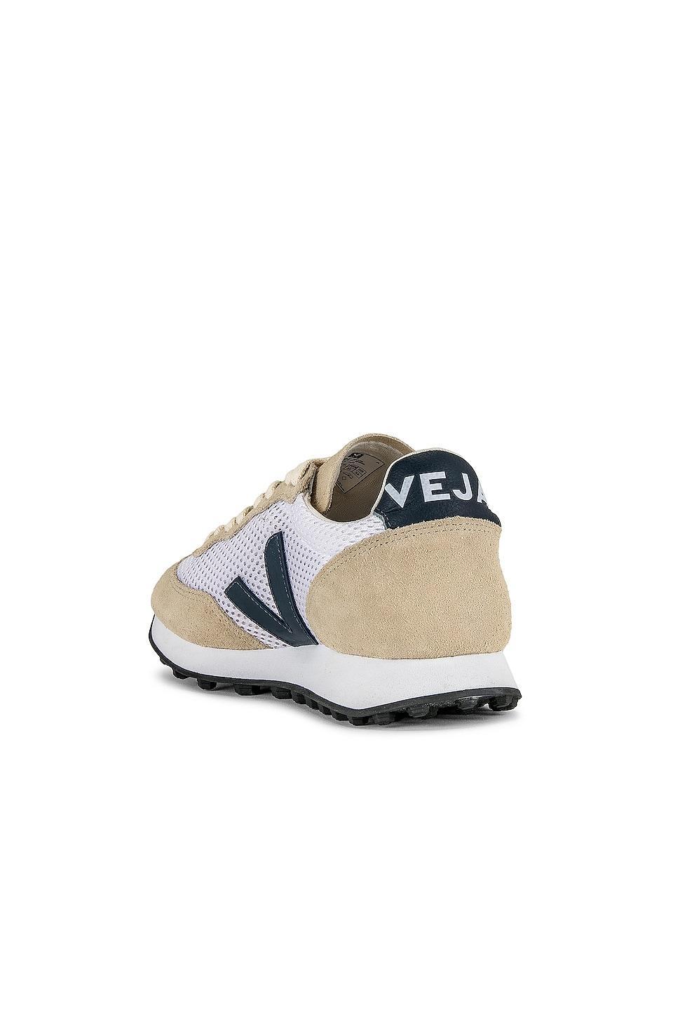 Rio Branco Light Sneaker Veja Product Image