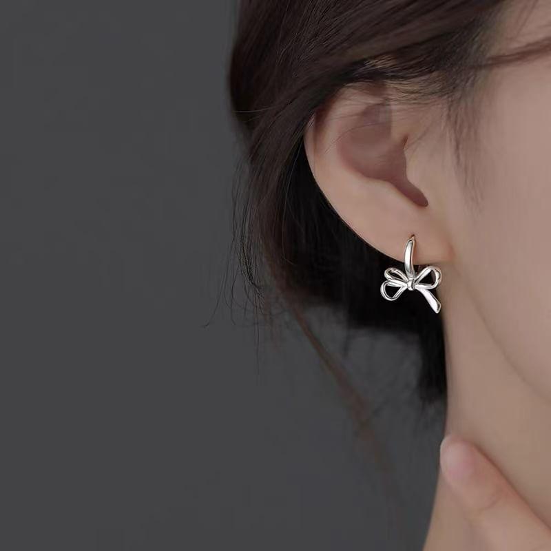 Bowknot Drop Earring Product Image