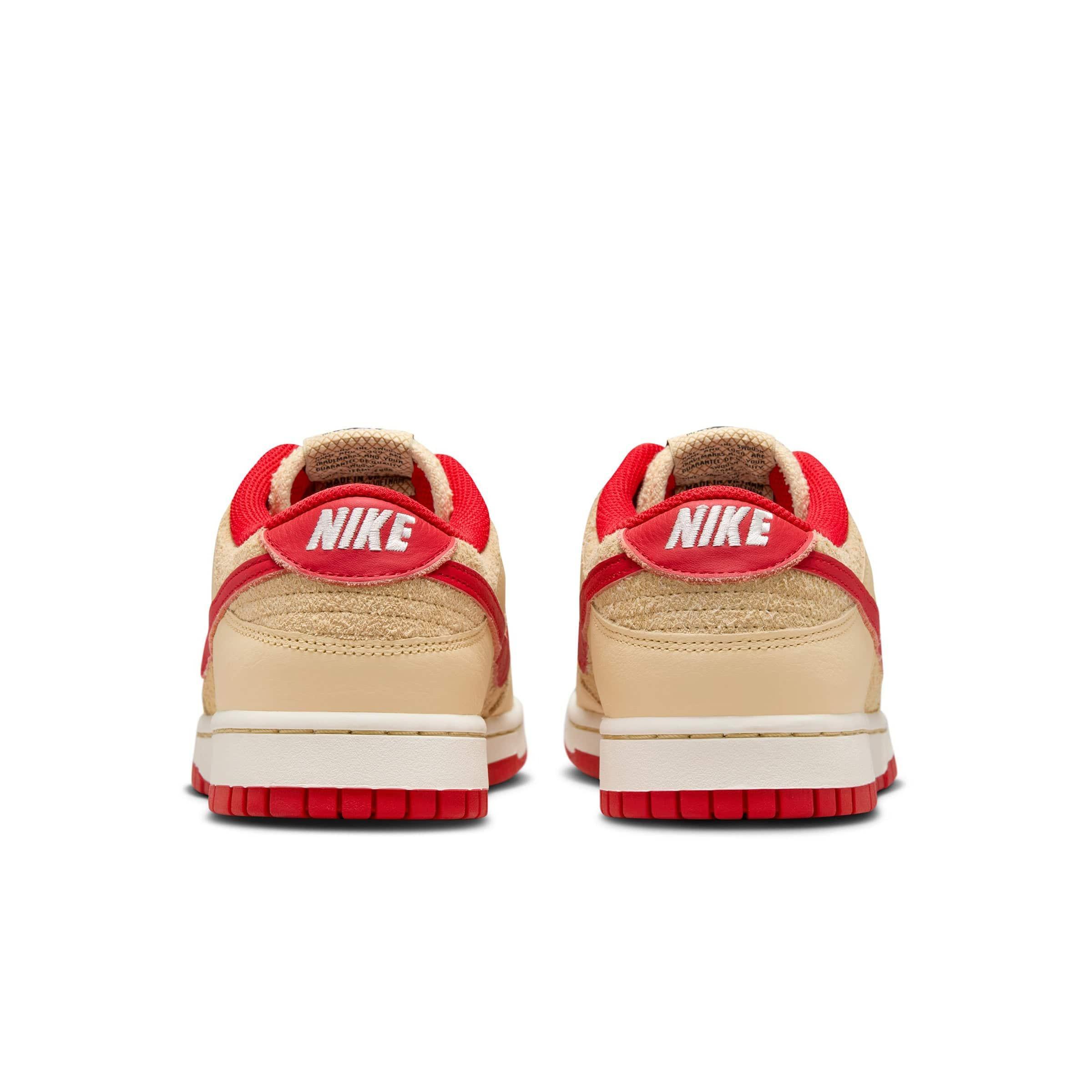 DUNK LOW RETRO SE Product Image