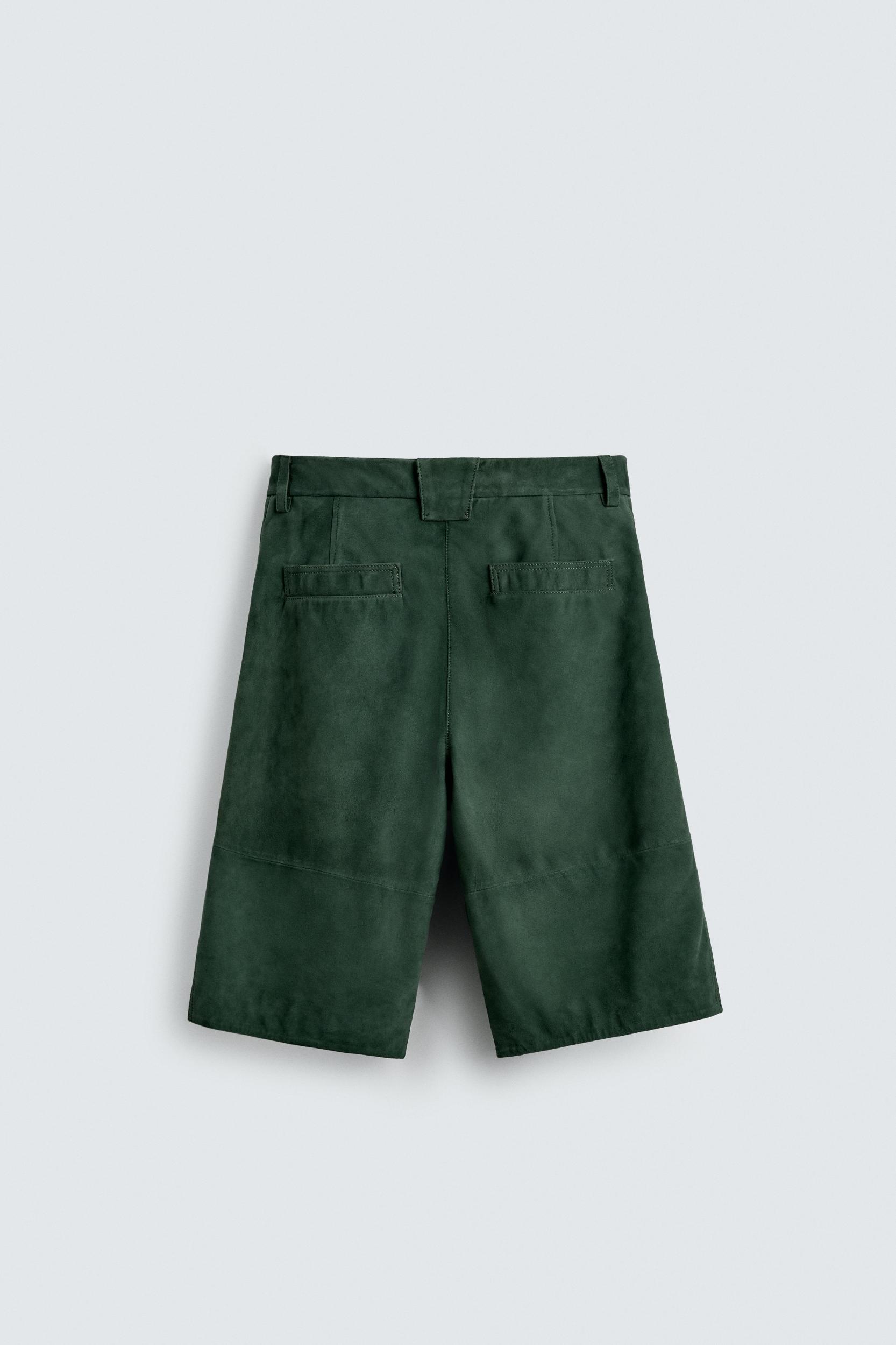 RELAXED FIT SUEDE LEATHER SHORTS Product Image