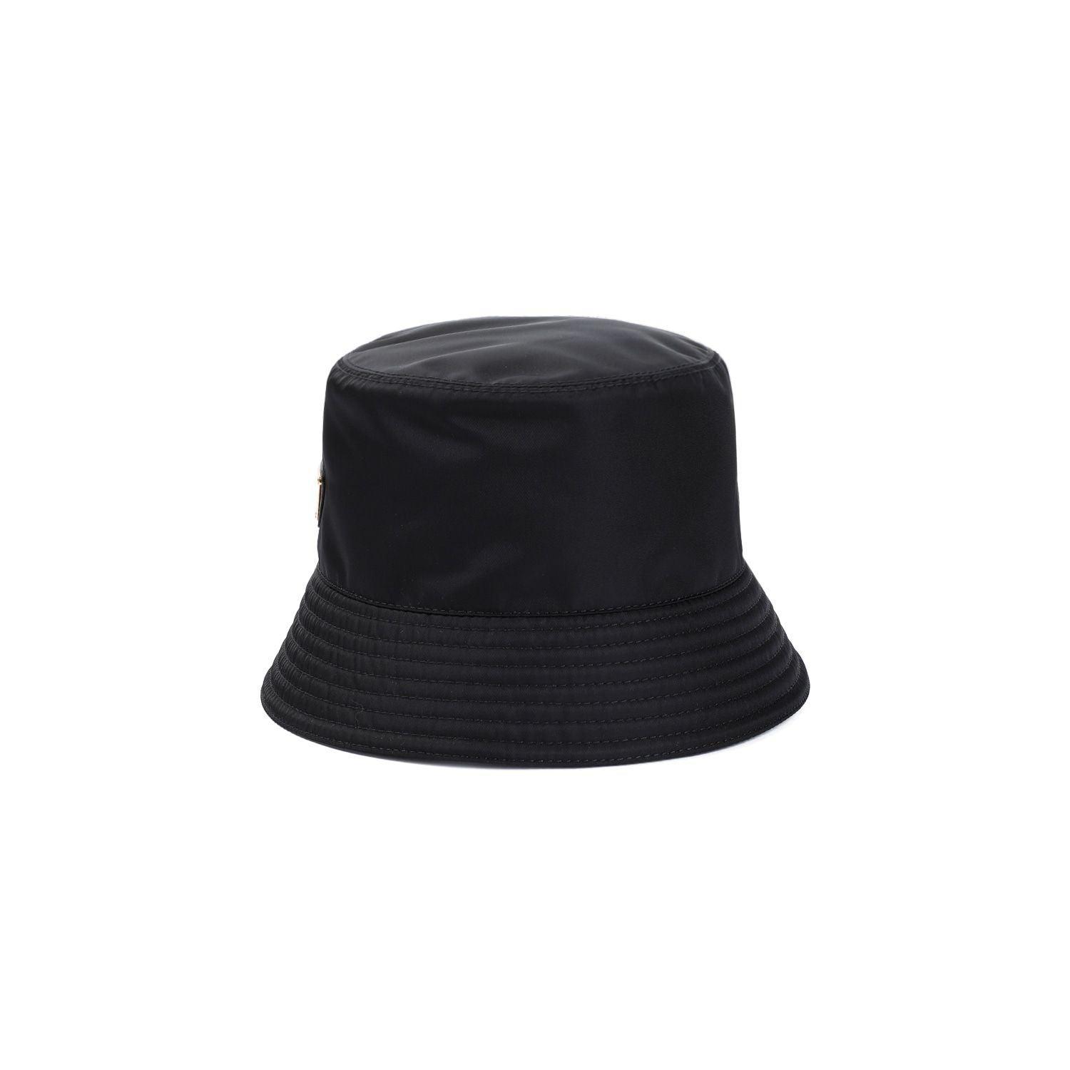 PRADA Logo Plaque Re-nylon Bucket Hat In Black Product Image