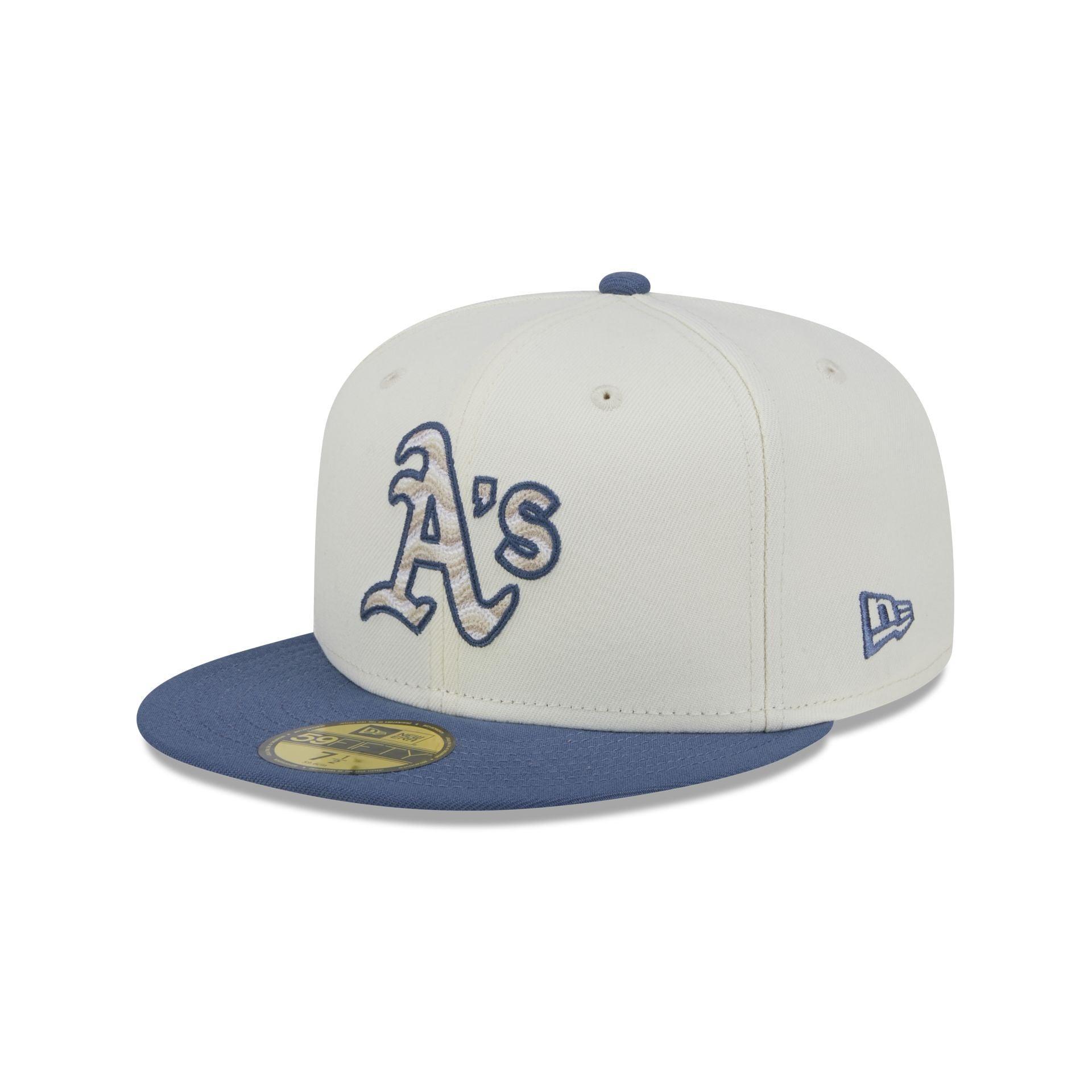 Oakland Athletics Wavy Chainstitch 59FIFTY Fitted Hat Male Product Image