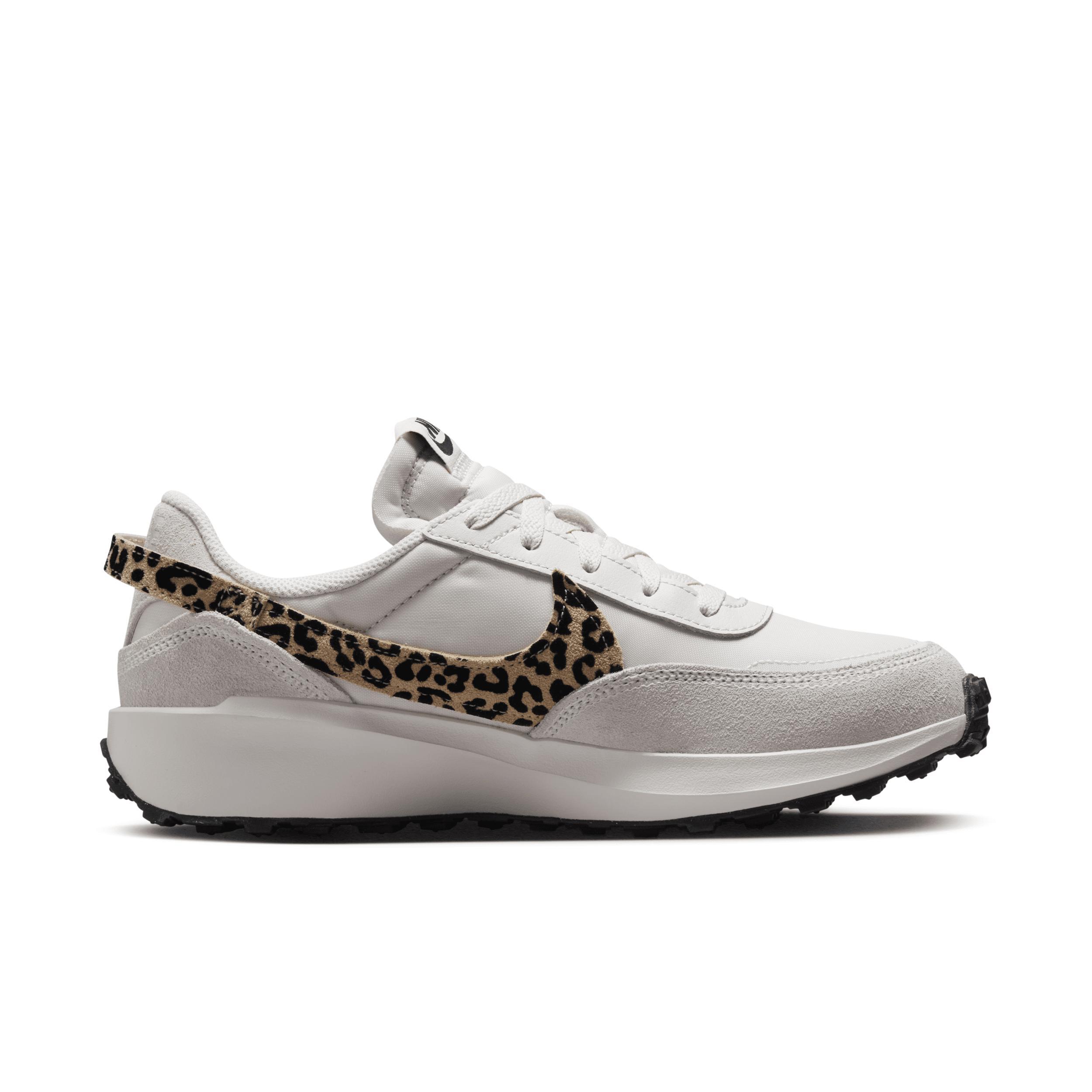 Nike Women's Waffle Debut Shoes Product Image