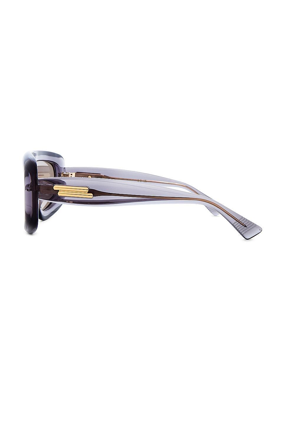 Curvy Mask Sunglasses Bottega Veneta Product Image