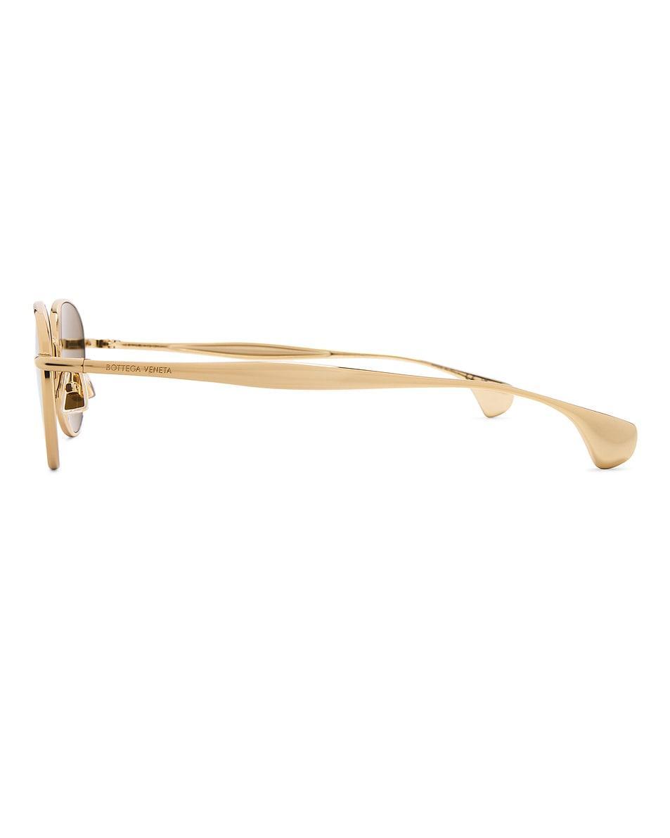 Round Sunglasses Product Image