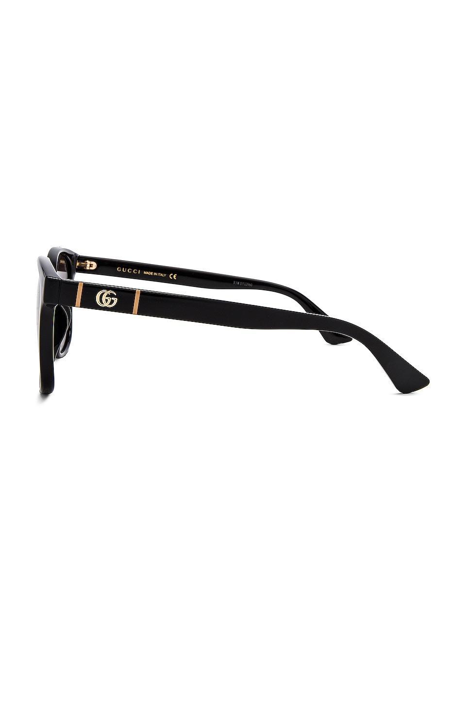 Lines Square Sunglasses Gucci Product Image