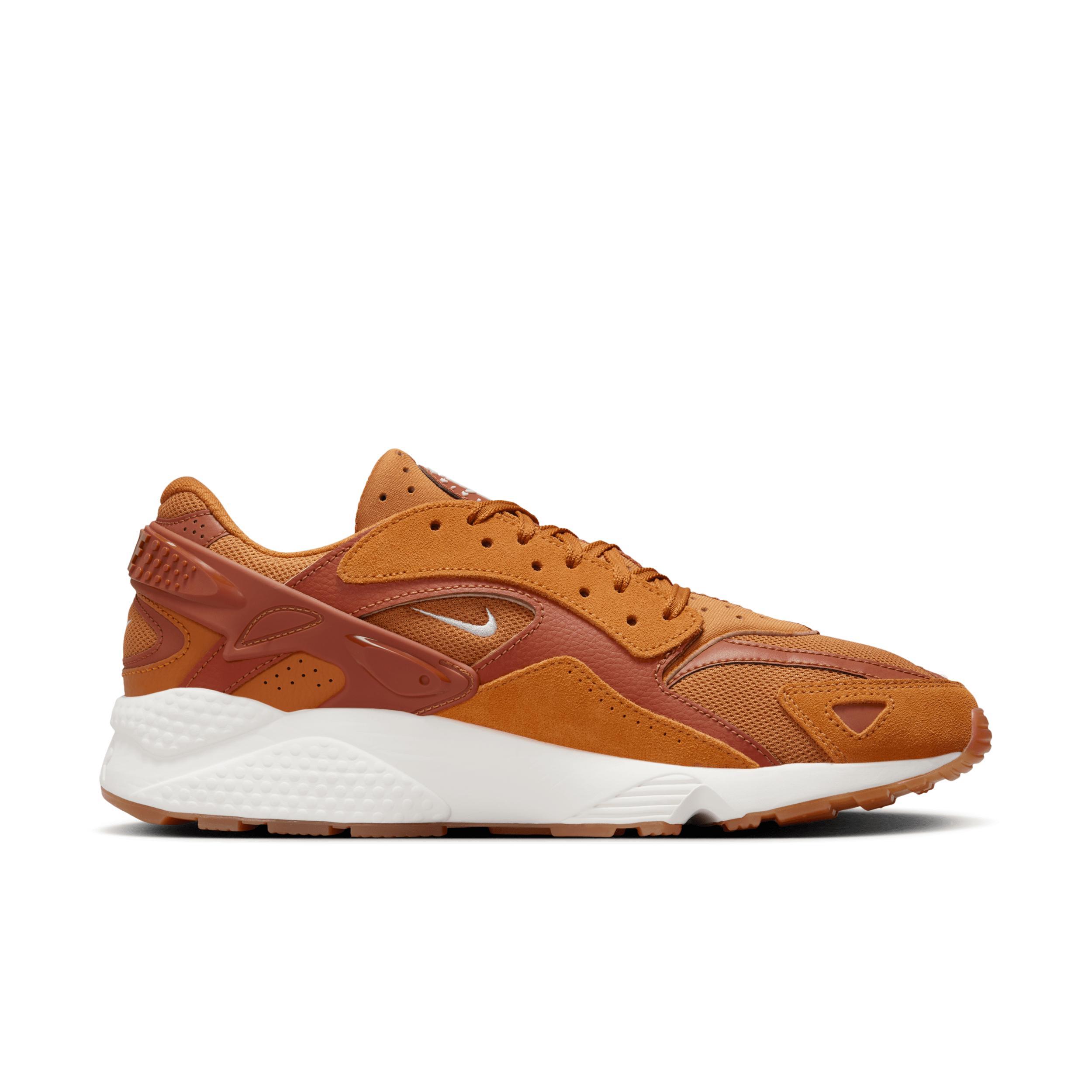 Nike Men's Air Huarache Runner Shoes Product Image