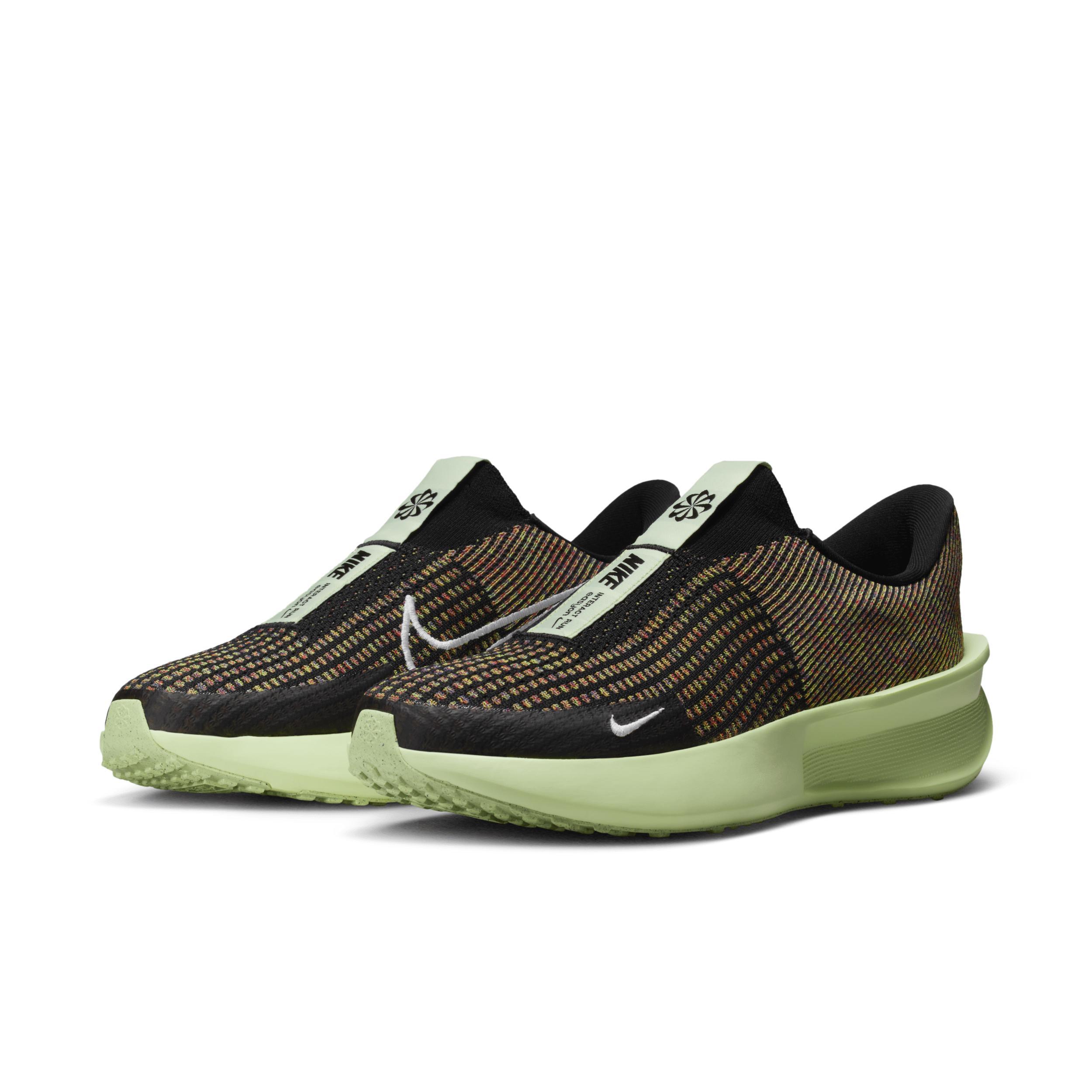 Nike Men's Interact Run EasyOn SE Road Running Shoes Product Image