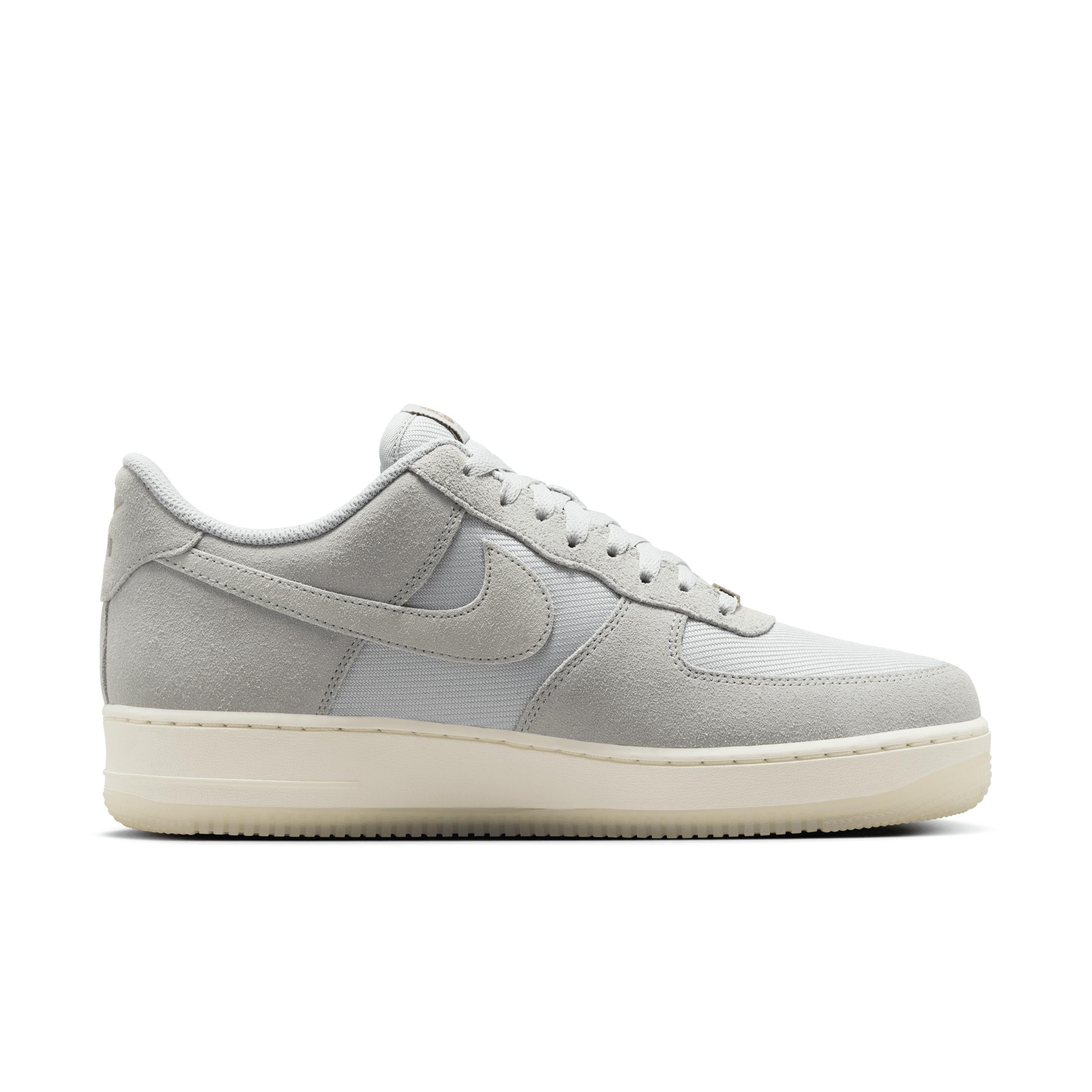 Mens Nike Air Force 1 07 LV8 Casual Shoes Product Image