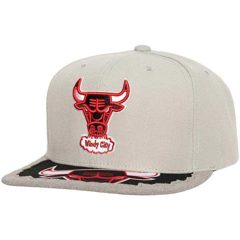 Mens Mitchell & Ness Gray Chicago Bulls Munch Time Snapback Hat Product Image