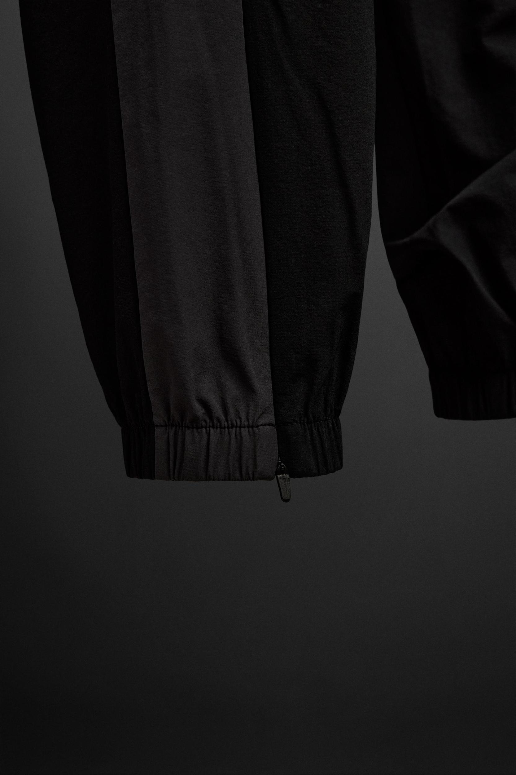 COLOR BLOCK TECHNICAL PANTS Product Image