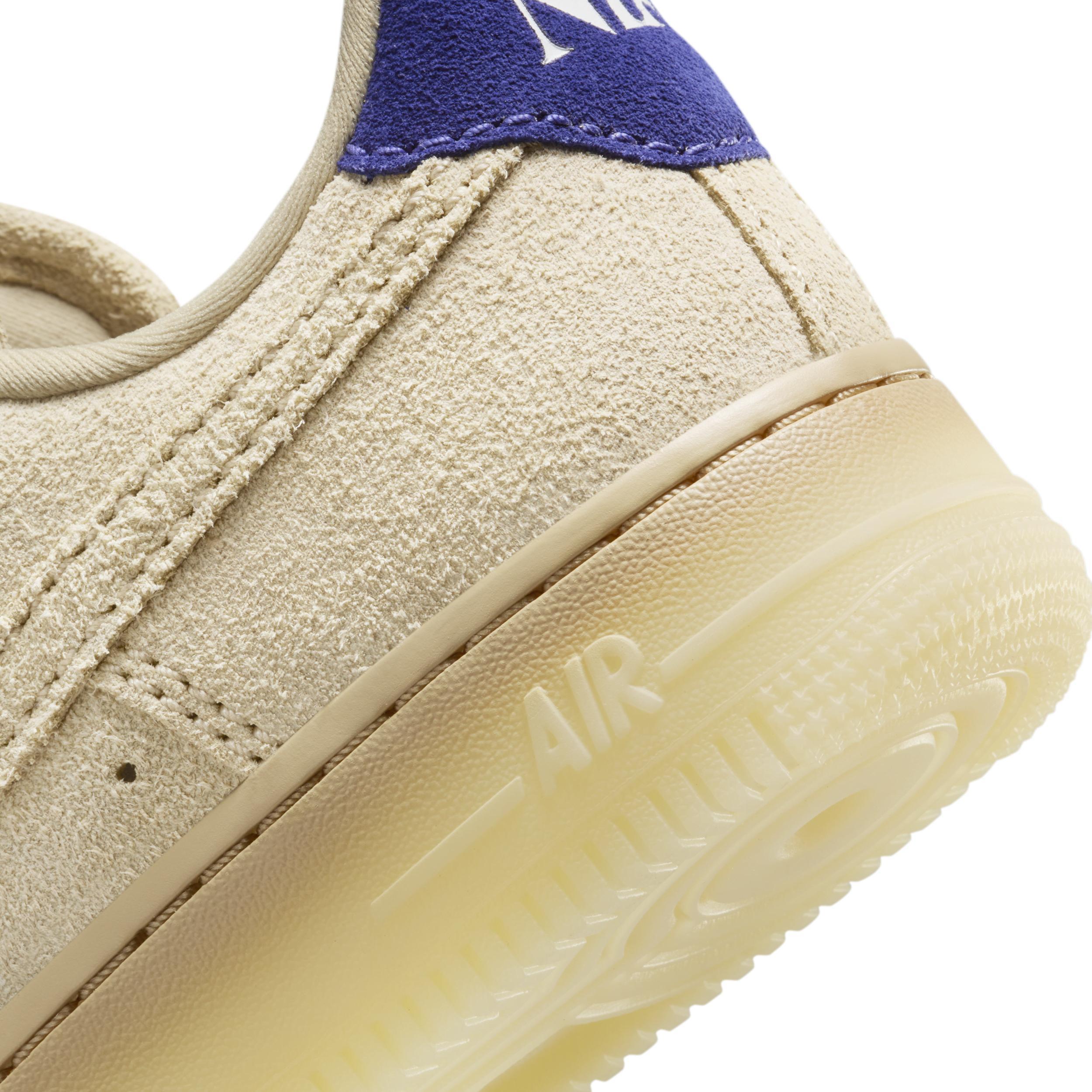 Nike Womens Air Force 1 07 LX Shoes Product Image