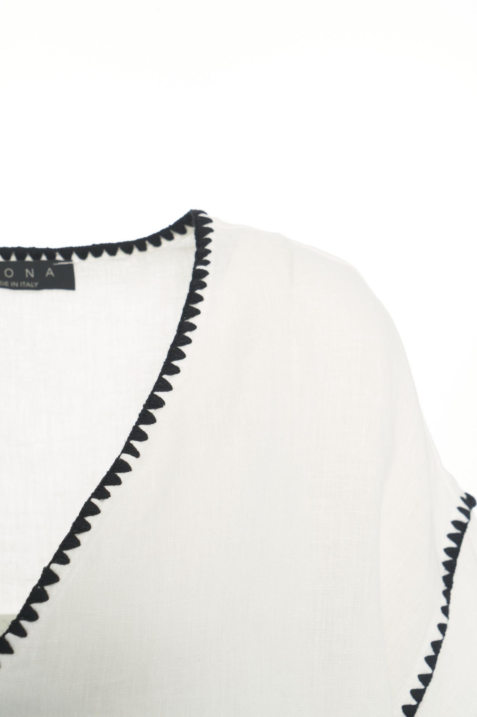 Linen top Product Image