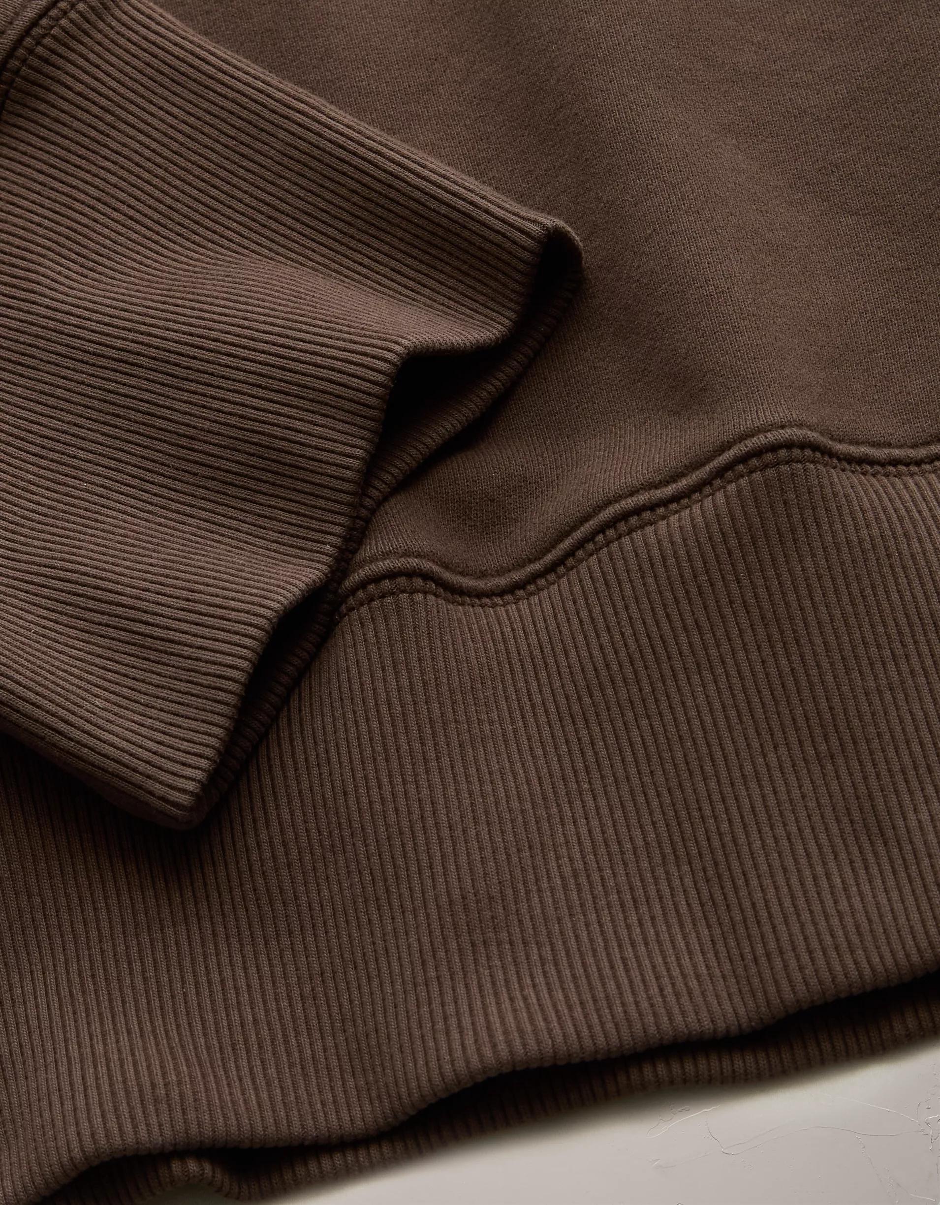 AE77 Premium Relaxed Cropped Sweatshirt Product Image